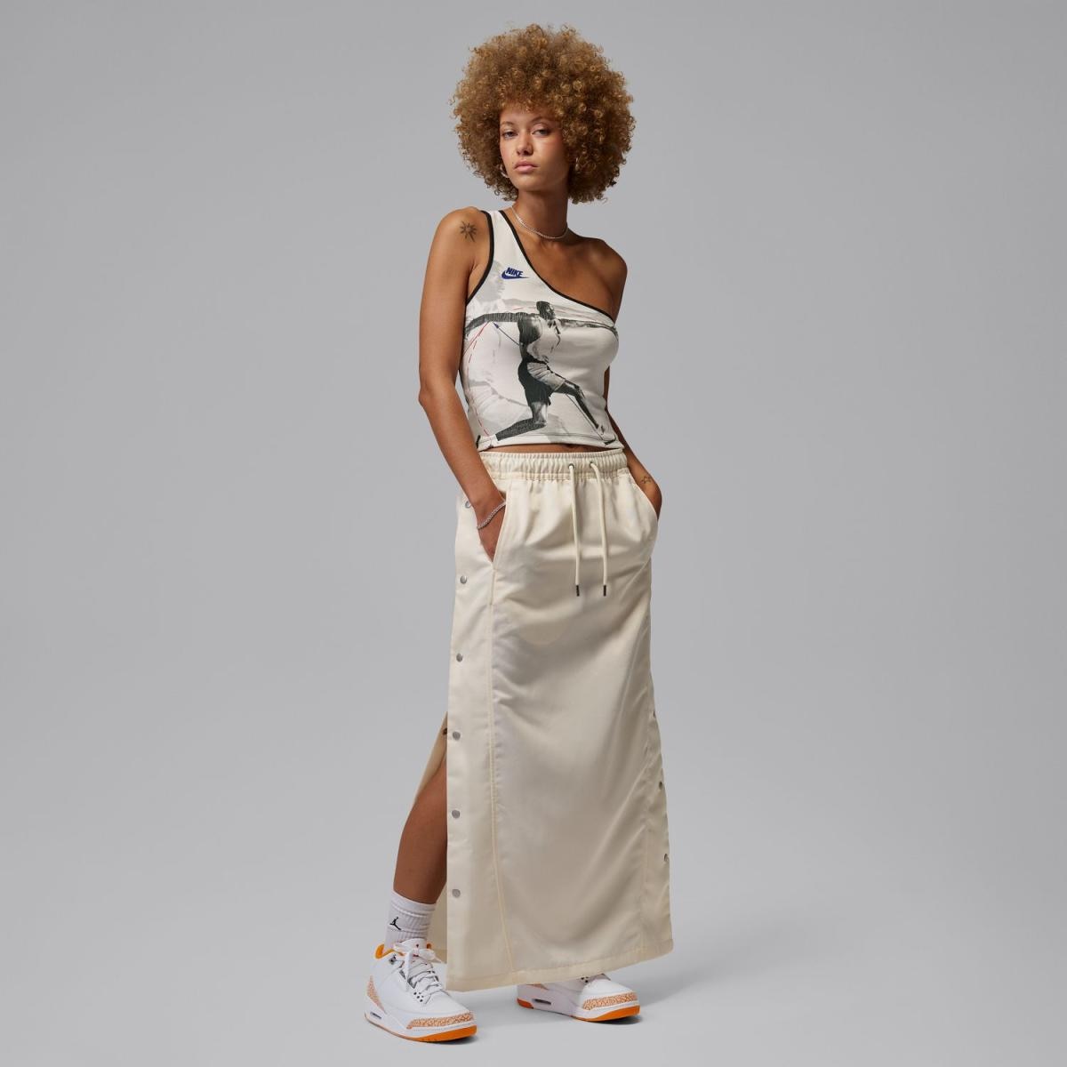 WMNS AIR JORDAN 3 RETRO para Mulher Branco-6