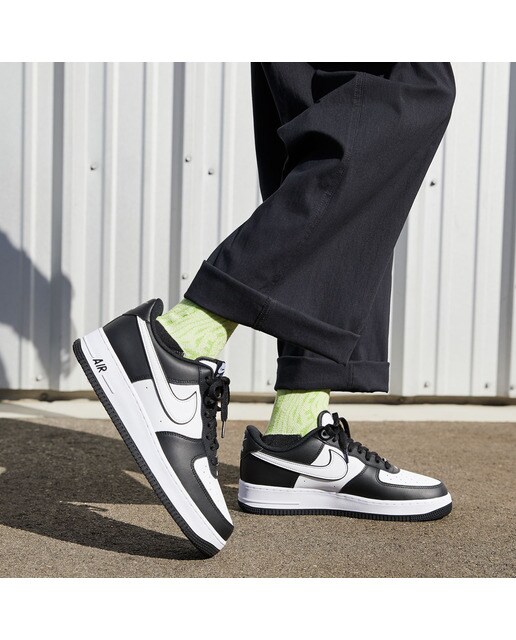 Sapatilhas casual de homem Air Force 1 '07 Nike Preto / Branco-9