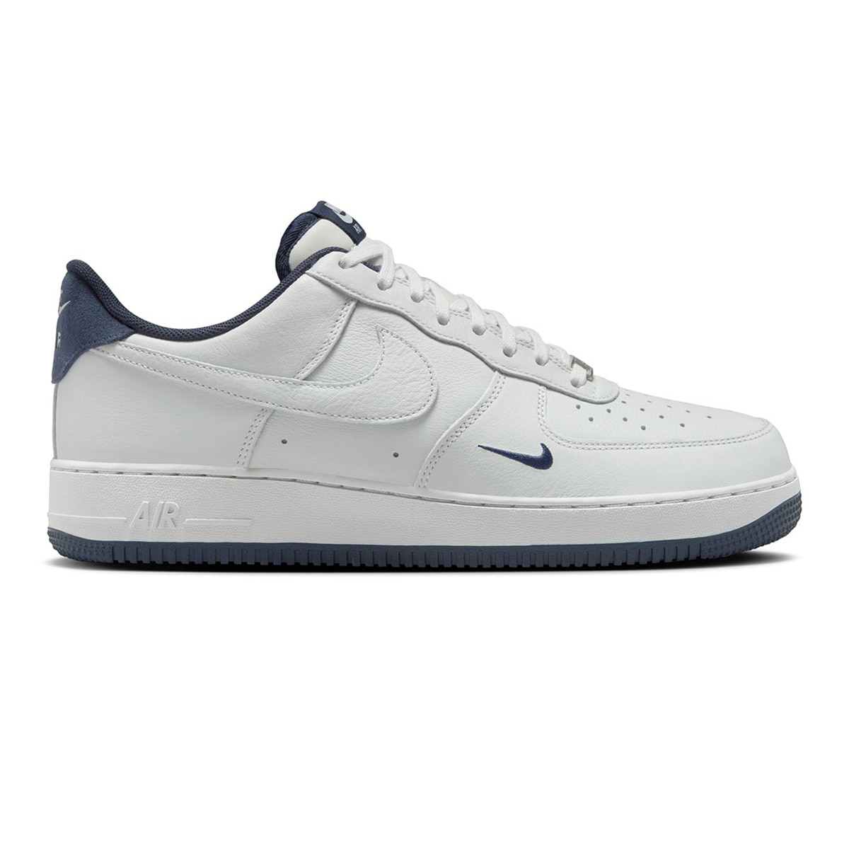 Sapatilhas Casual de Homem Air Force 1 '07 LV8 1