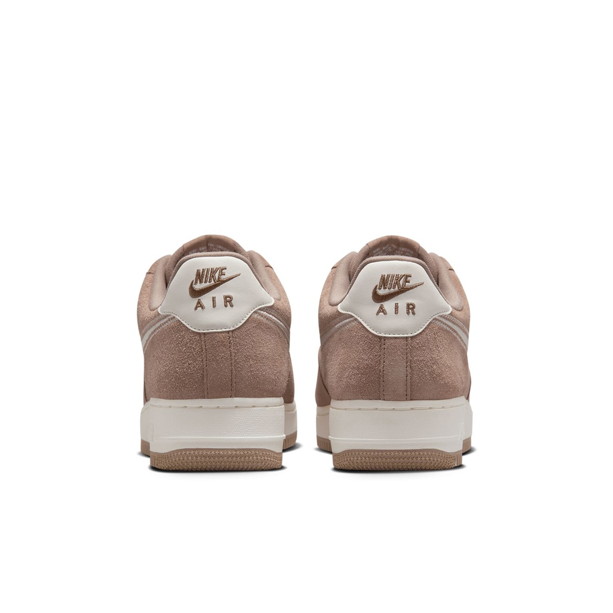Sapatilhas Casual de Homem Air Force 1 '07 LV8 Castanho-5