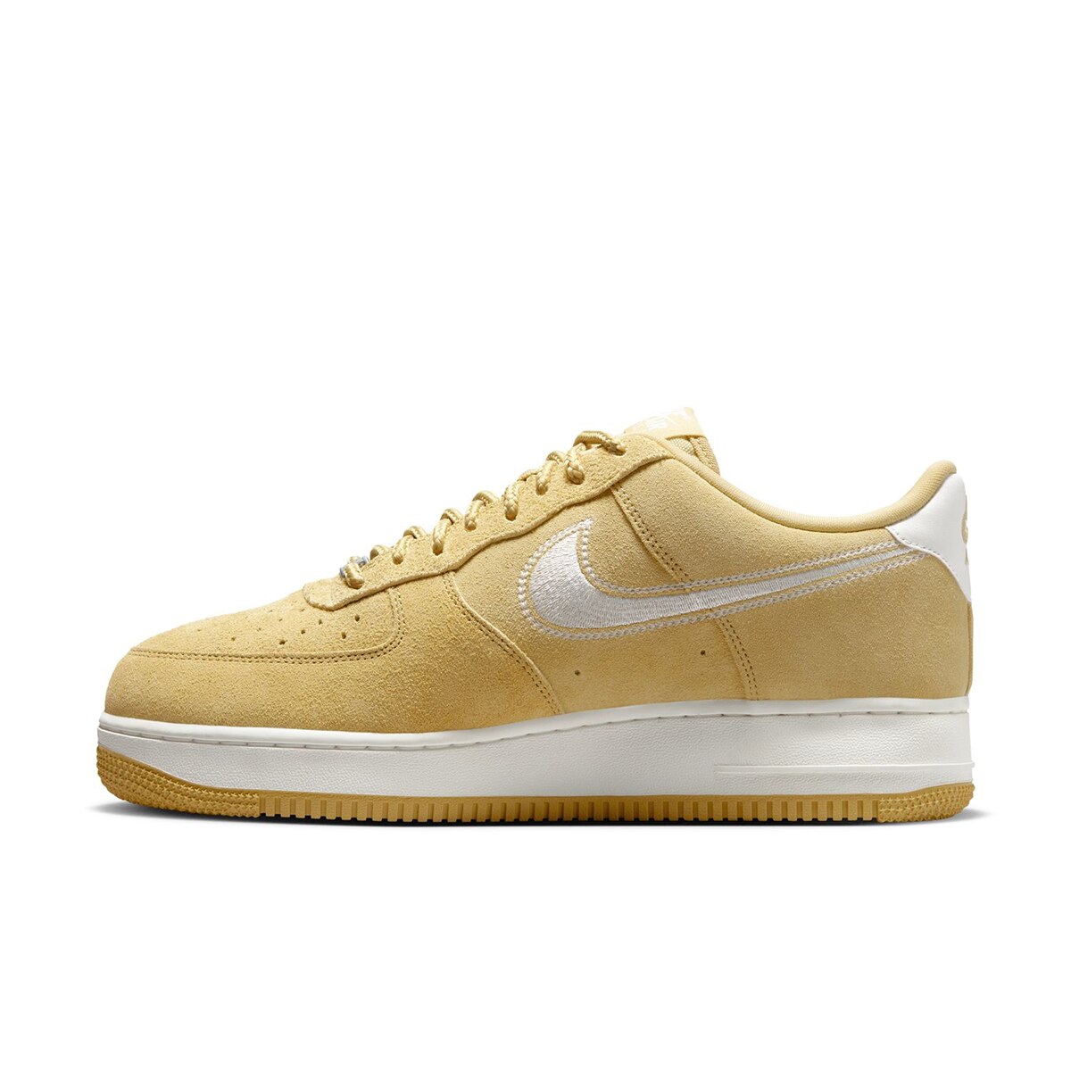 Sapatilhas Casual de Homem Air Force 1 '07 LV8 Amarelo-4