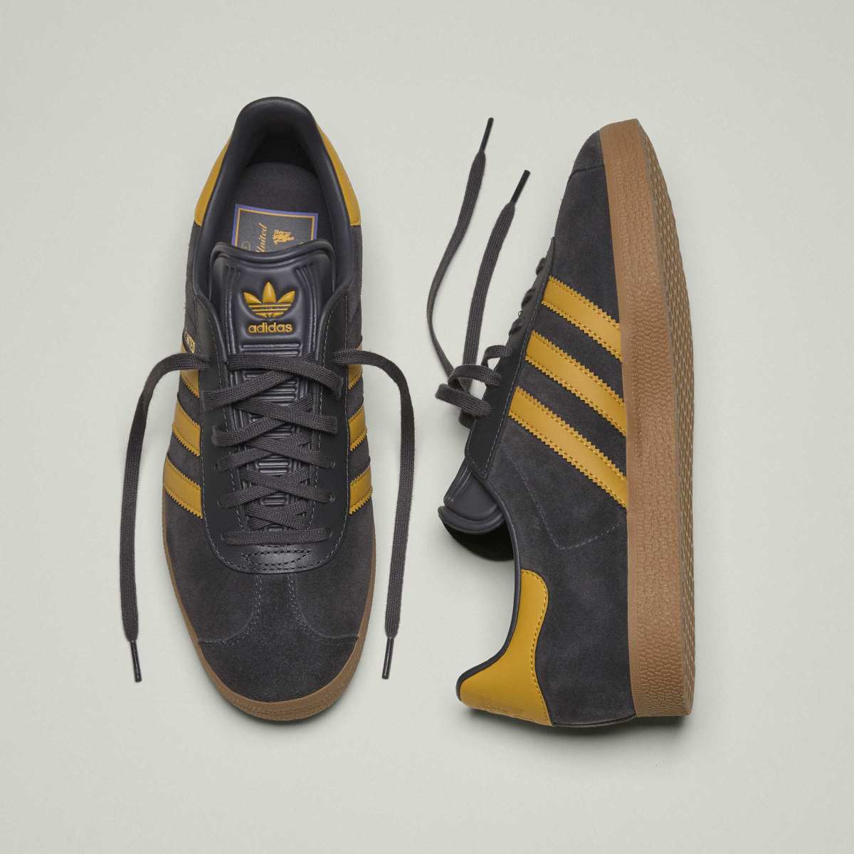 Sapatilhas Casual de Homem Gazelle Manchester United Preto-18