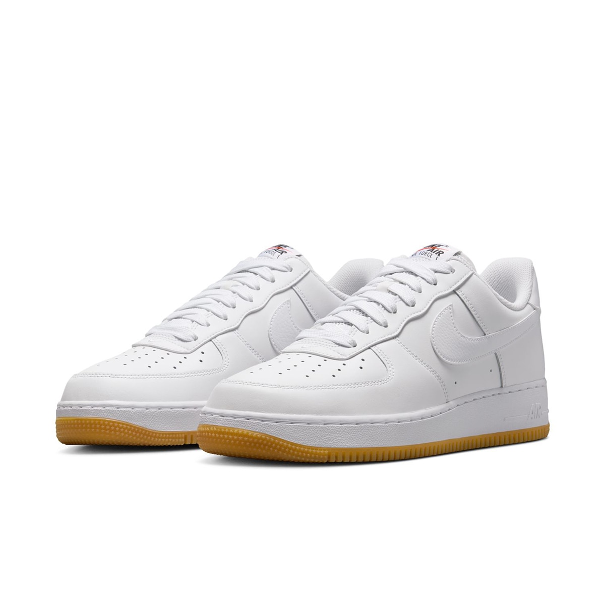Sapatilhas Casual de Homem Air Force 1 '07 LV8 Brancos-2