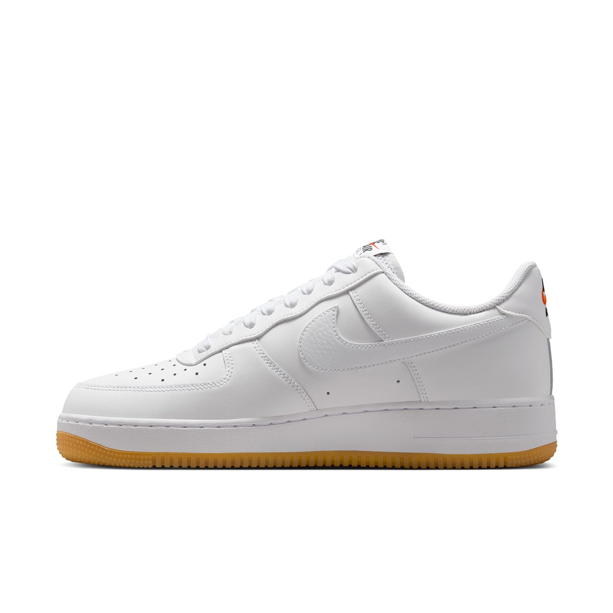 Sapatilhas Casual de Homem Air Force 1 '07 LV8 Brancos-4
