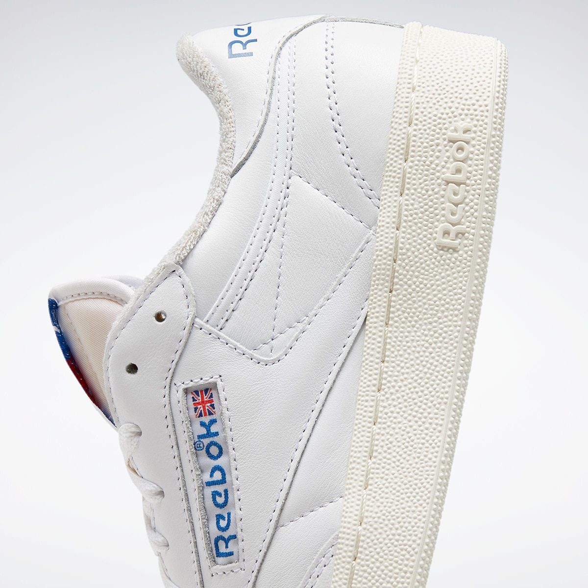 Sapatilhas Casual de Homem Club C 85 Vintage Branco-7