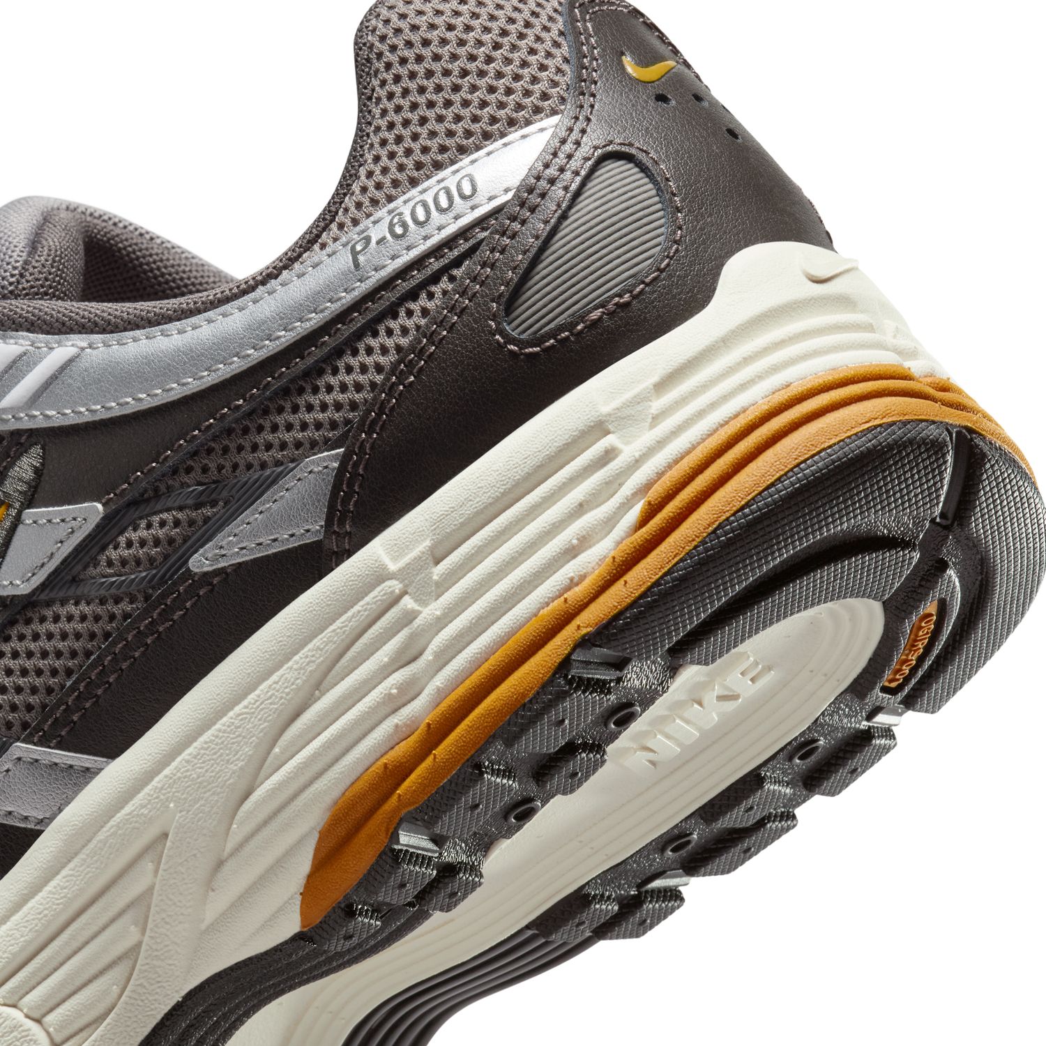 Sapatilhas Casual de Homem P-6000 Castanho-11