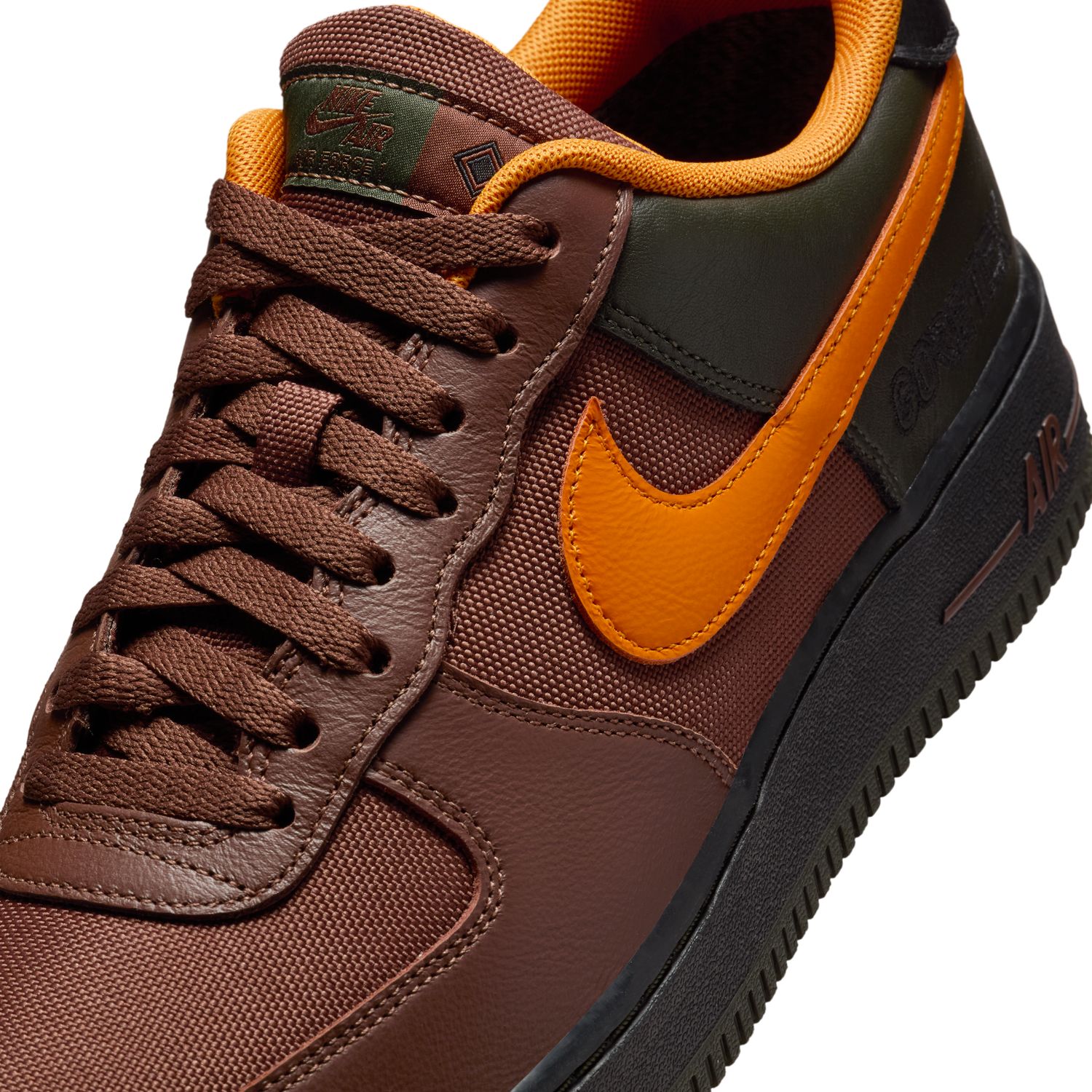 Sapatilhas Casual de Homem Air Force 1 GTX Castanho-10