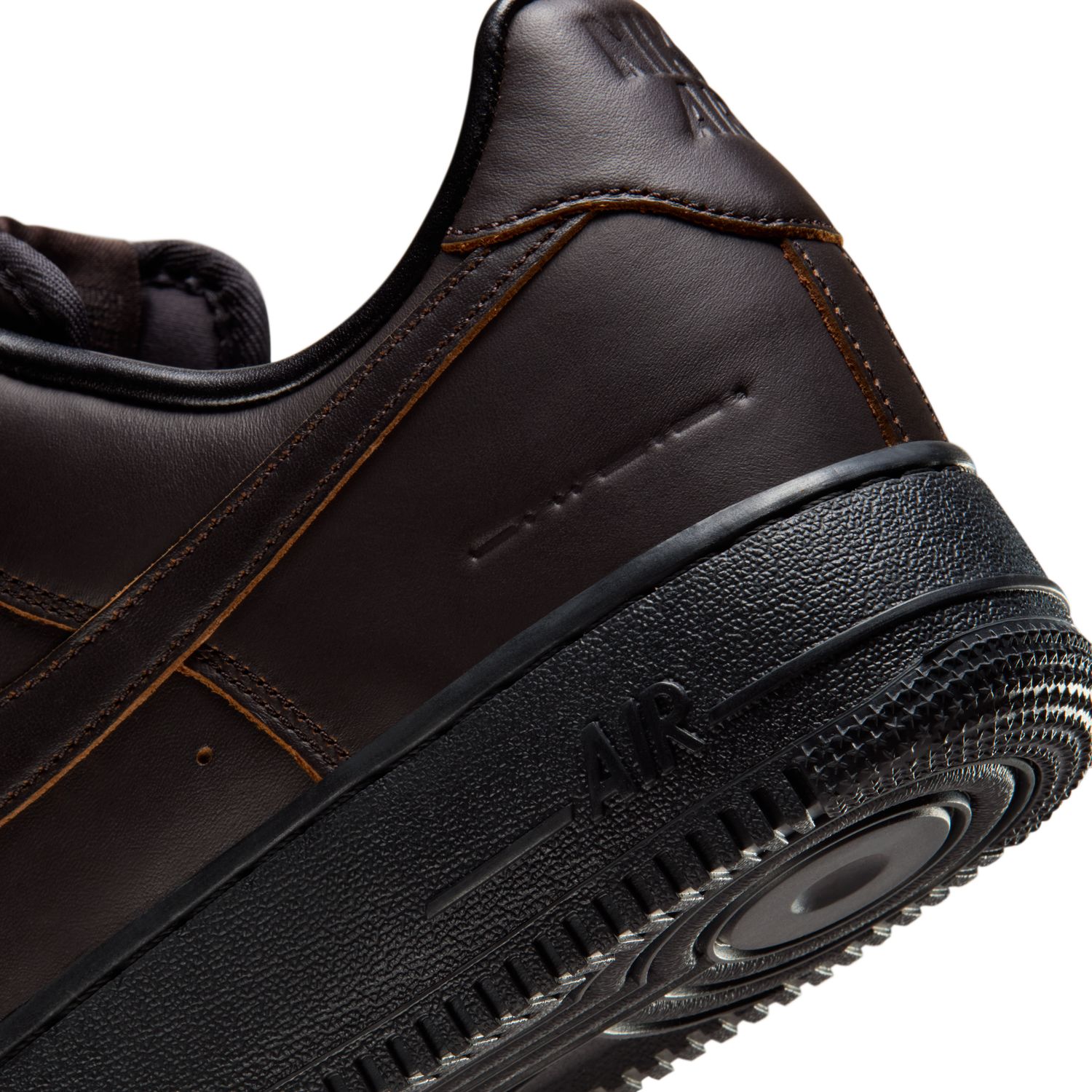 Sapatilhas Casual de Homem Air Force 1 '07 PRM Castanho-10