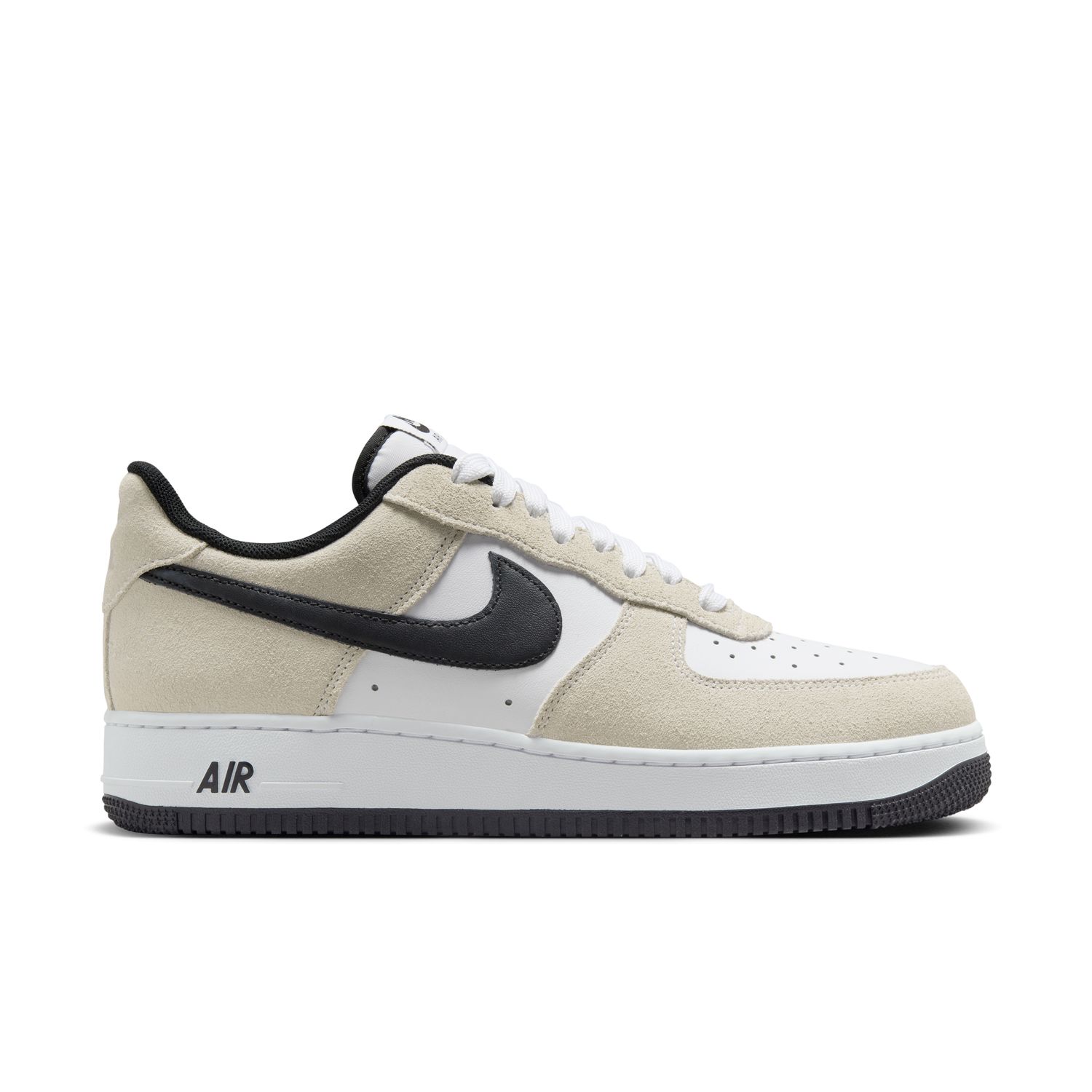 Zapatillas de Casual de hombre AIR FORCE 1 '07 LV8 Nike · Nike