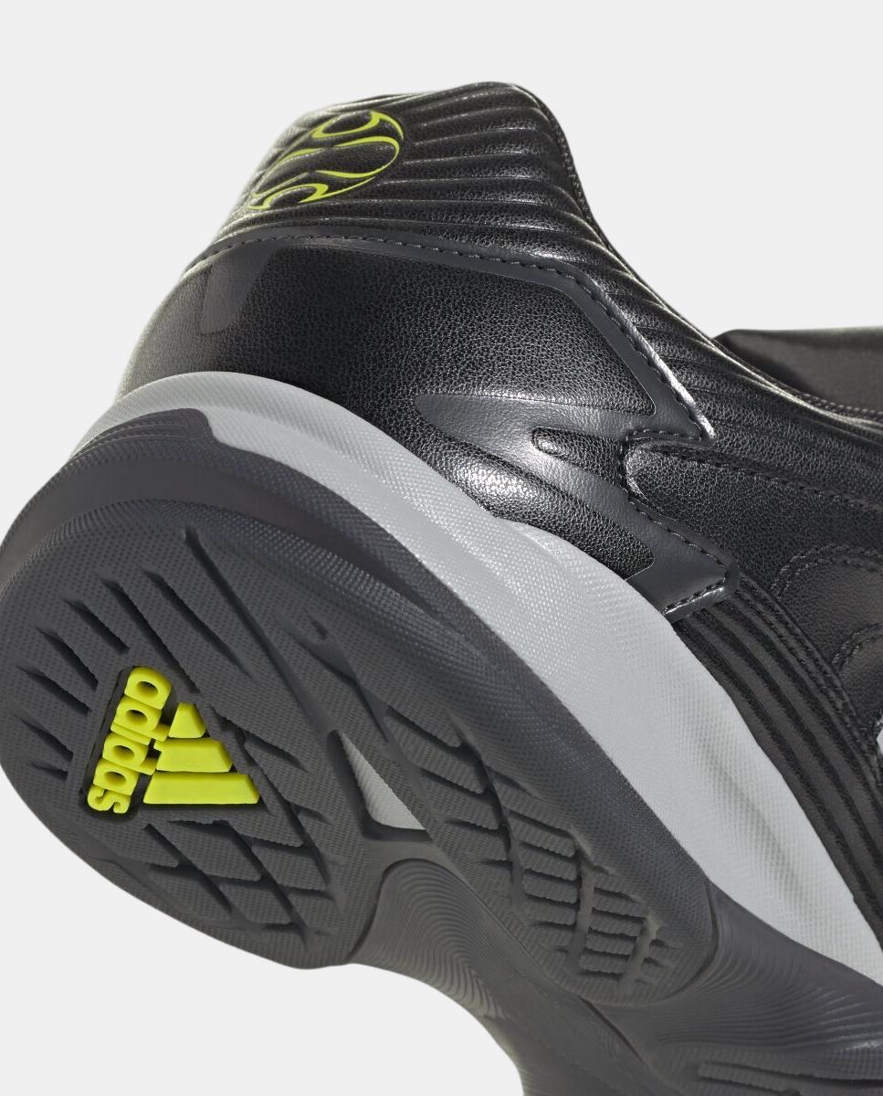 Predator Sala de Homem Preto-8