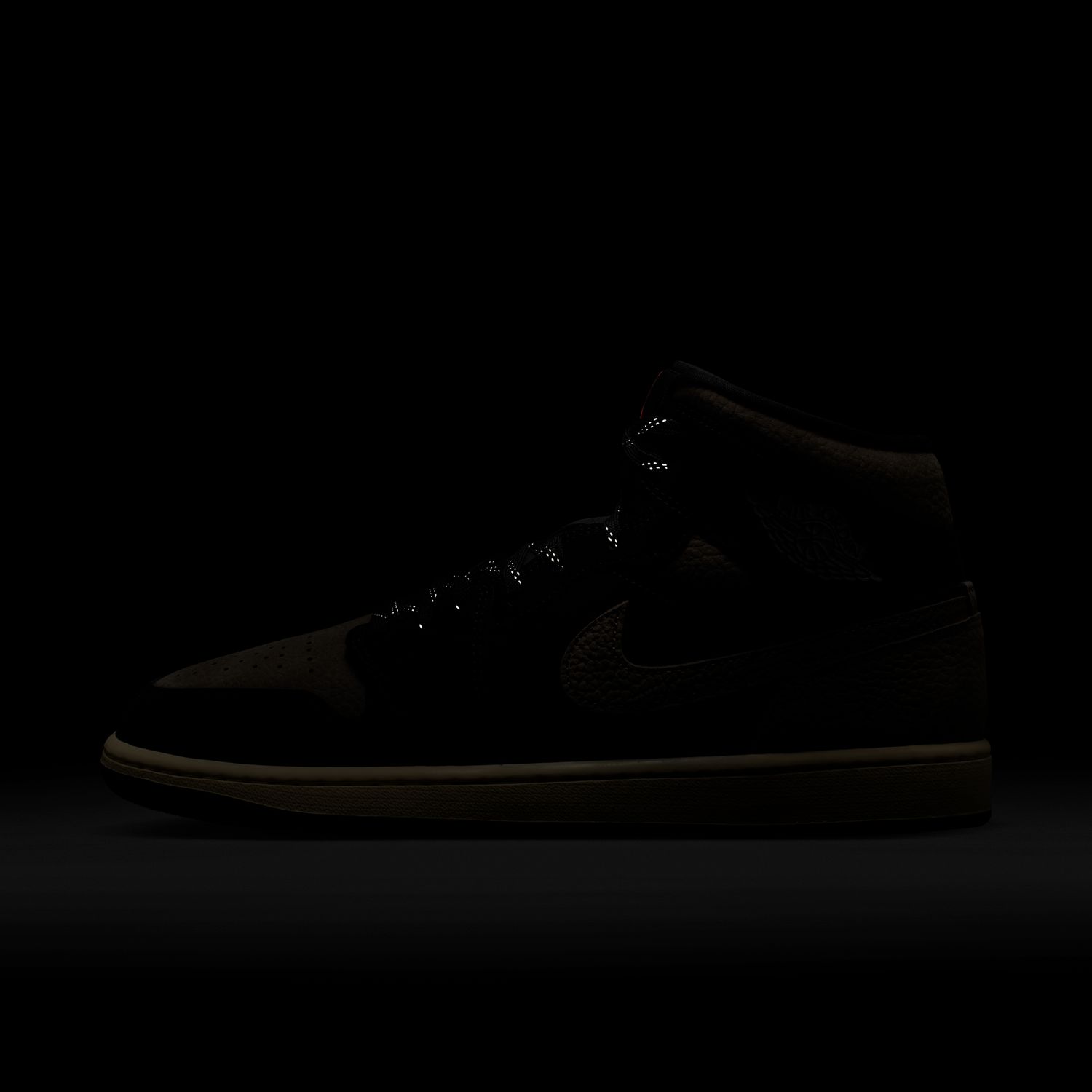 Sapatilhas Casual de Homem Air 1 MID SE Preto-9