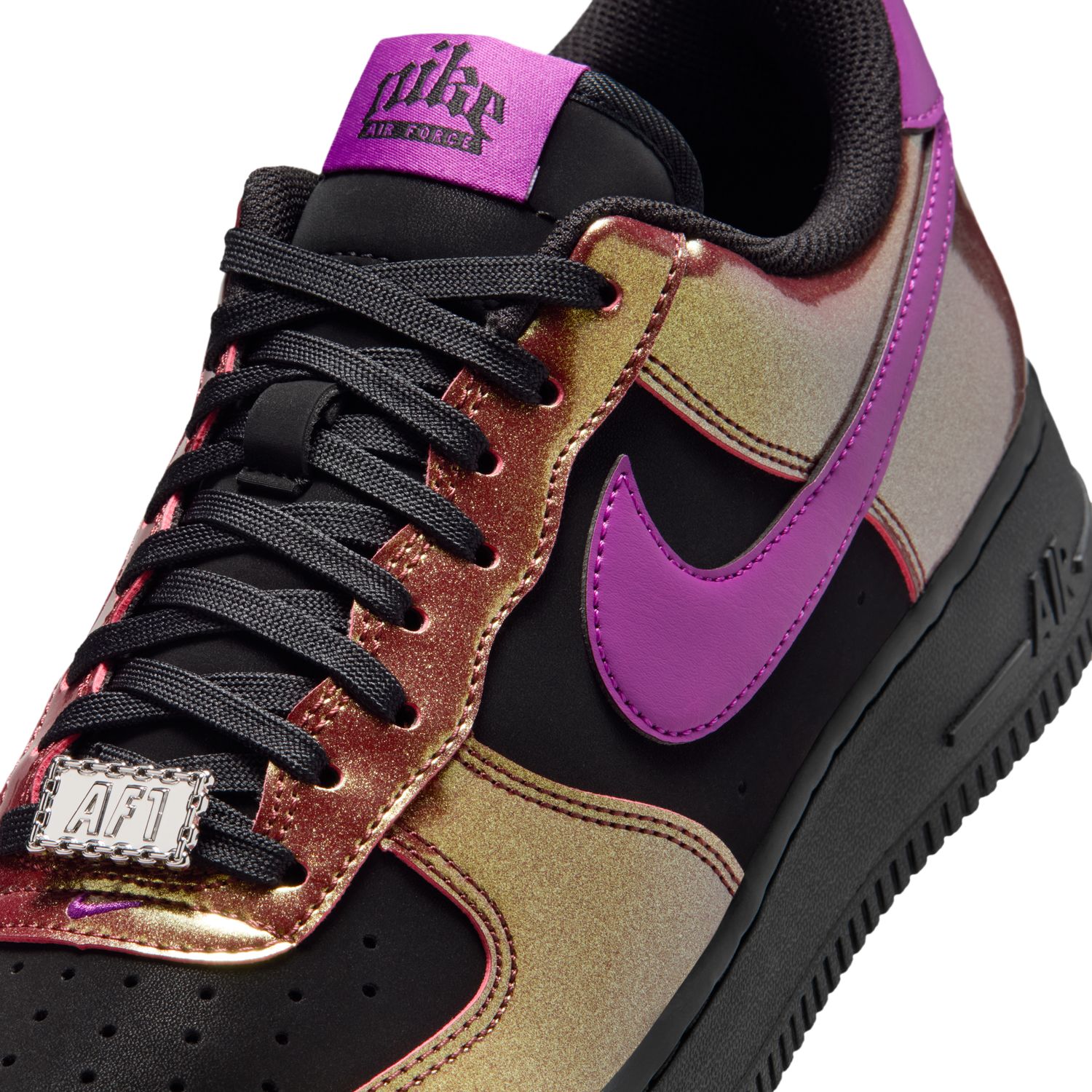 Sapatilhas Casual de Homem AIR FORCE 1 '07 LV8 Nike Preto-10