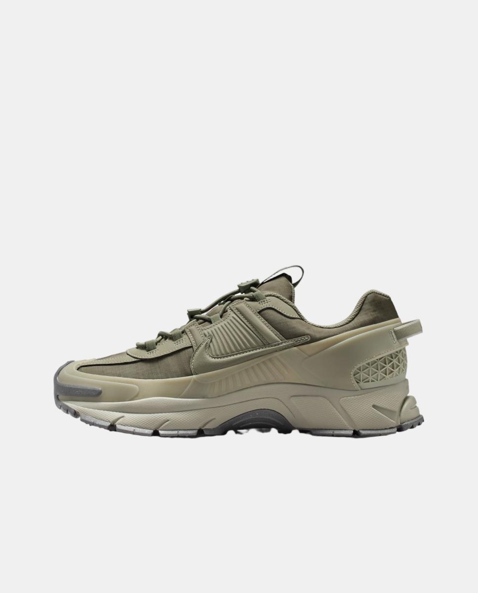 Sapatilhas Zoom Vomero Roam de Homem Verde-6