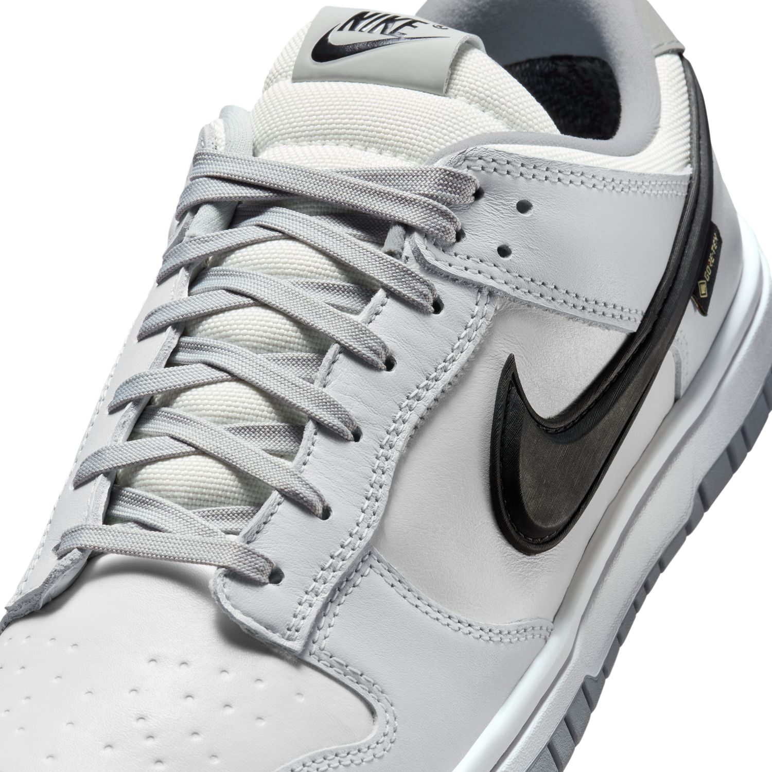 Sapatilhas Casual de Homem Dunk Low GTX Branco-9