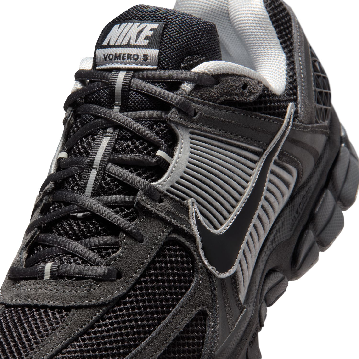 Sapatilhas Casual de Homem NIKE ZOOM VOMERO 5 Nike Preto-10