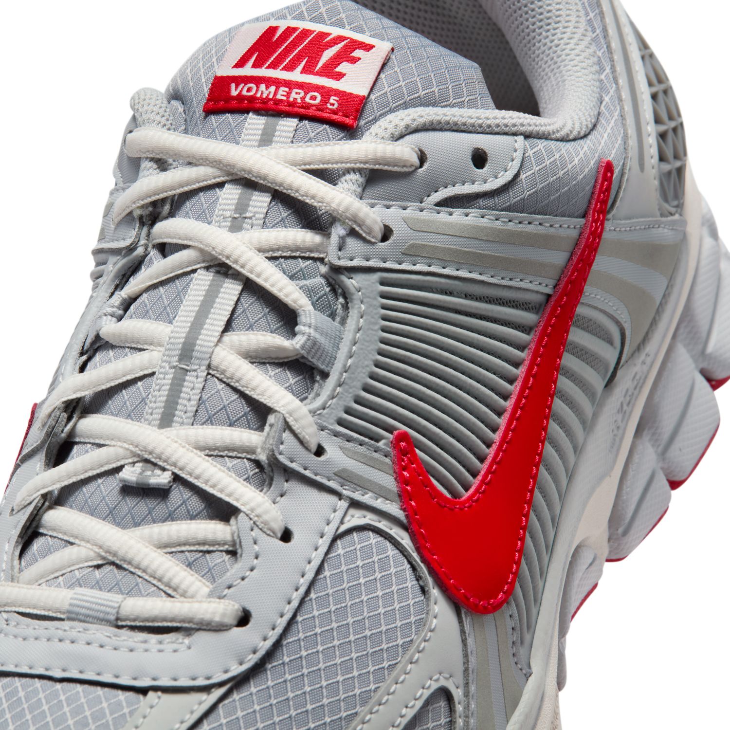 Sapatilhas Casual de Homem NIKE ZOOM VOMERO 5 SE Nike Preto-9