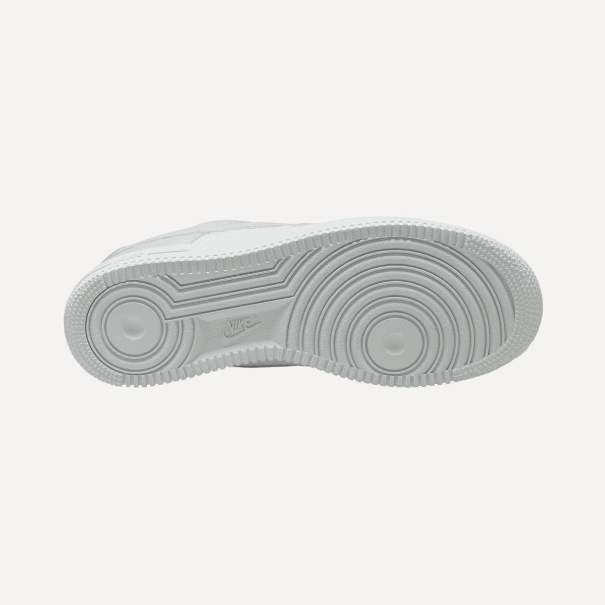 Sapatilhas Casual de Homem Air Force 1 '07 LV8 Branco-4