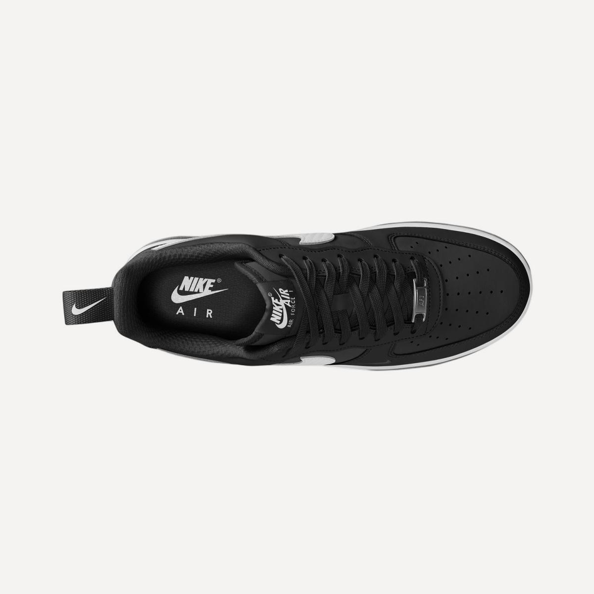 Sapatilhas Casual de Homem Air Force 1 '07 Tech Ess Preto-3