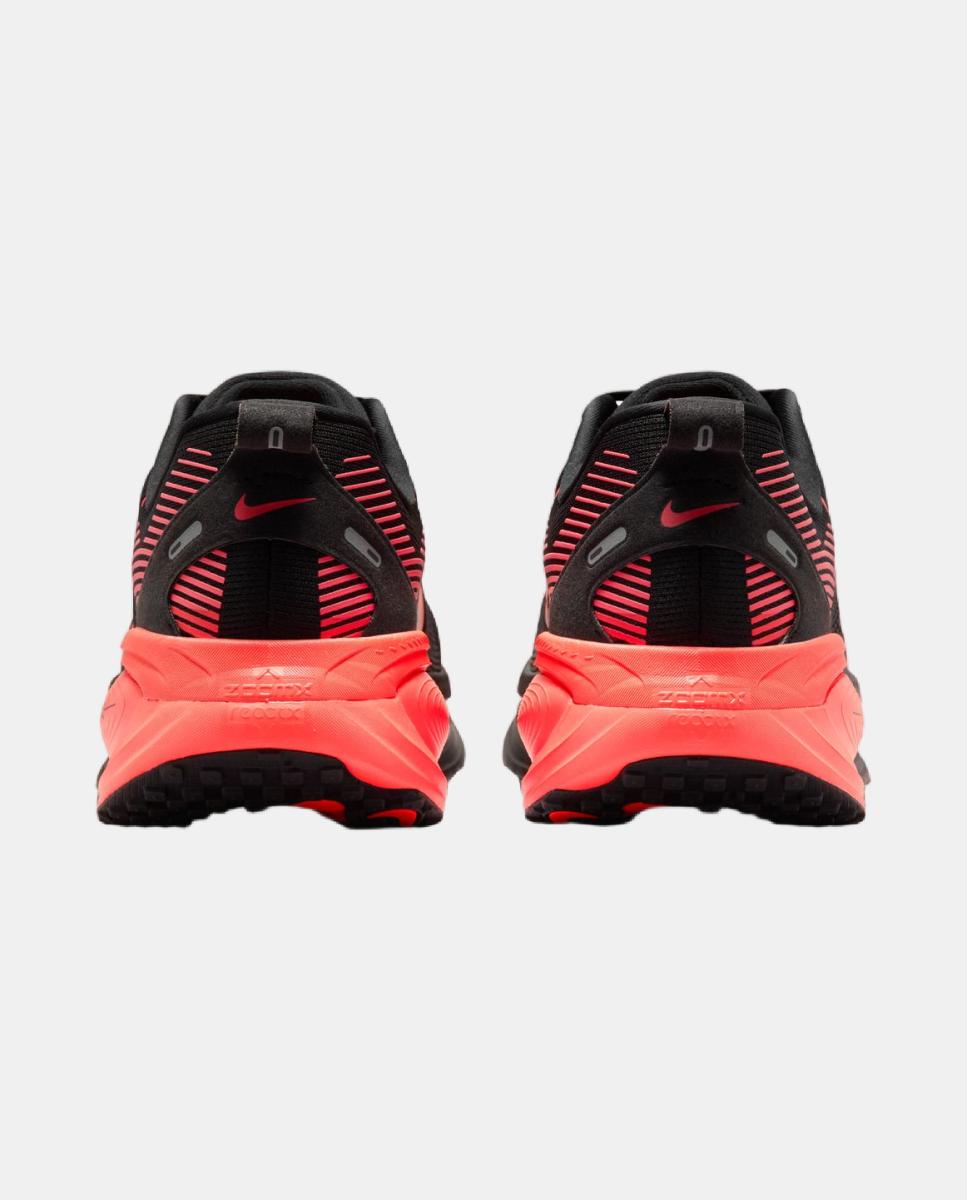 Imagen 5 de Zapatillas de Casual de hombre NIKE VOMERO 18 Nike - Negro / Naranja Negro / Naranja
