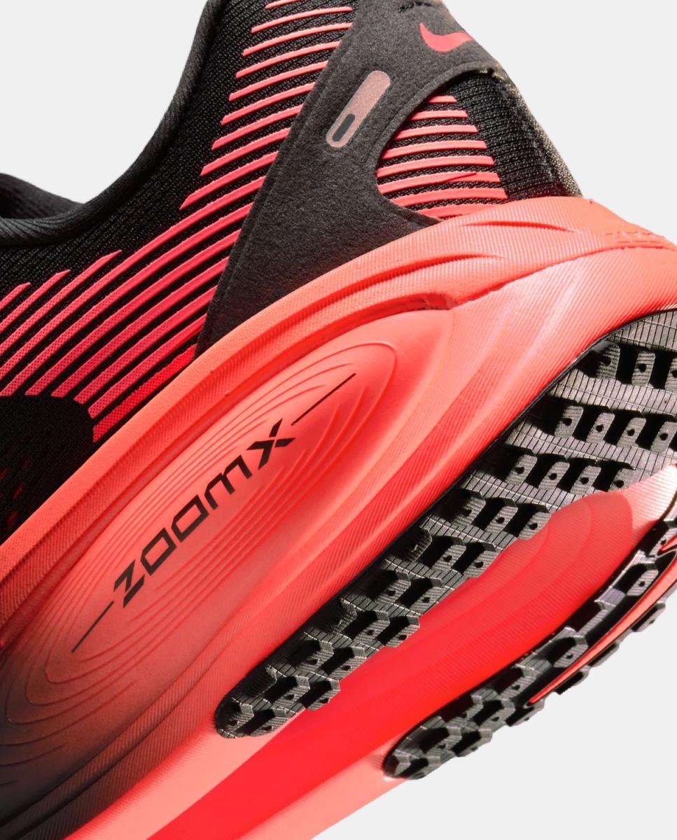 Imagen 8 de Zapatillas de Casual de hombre NIKE VOMERO 18 Nike - Negro / Naranja Negro / Naranja