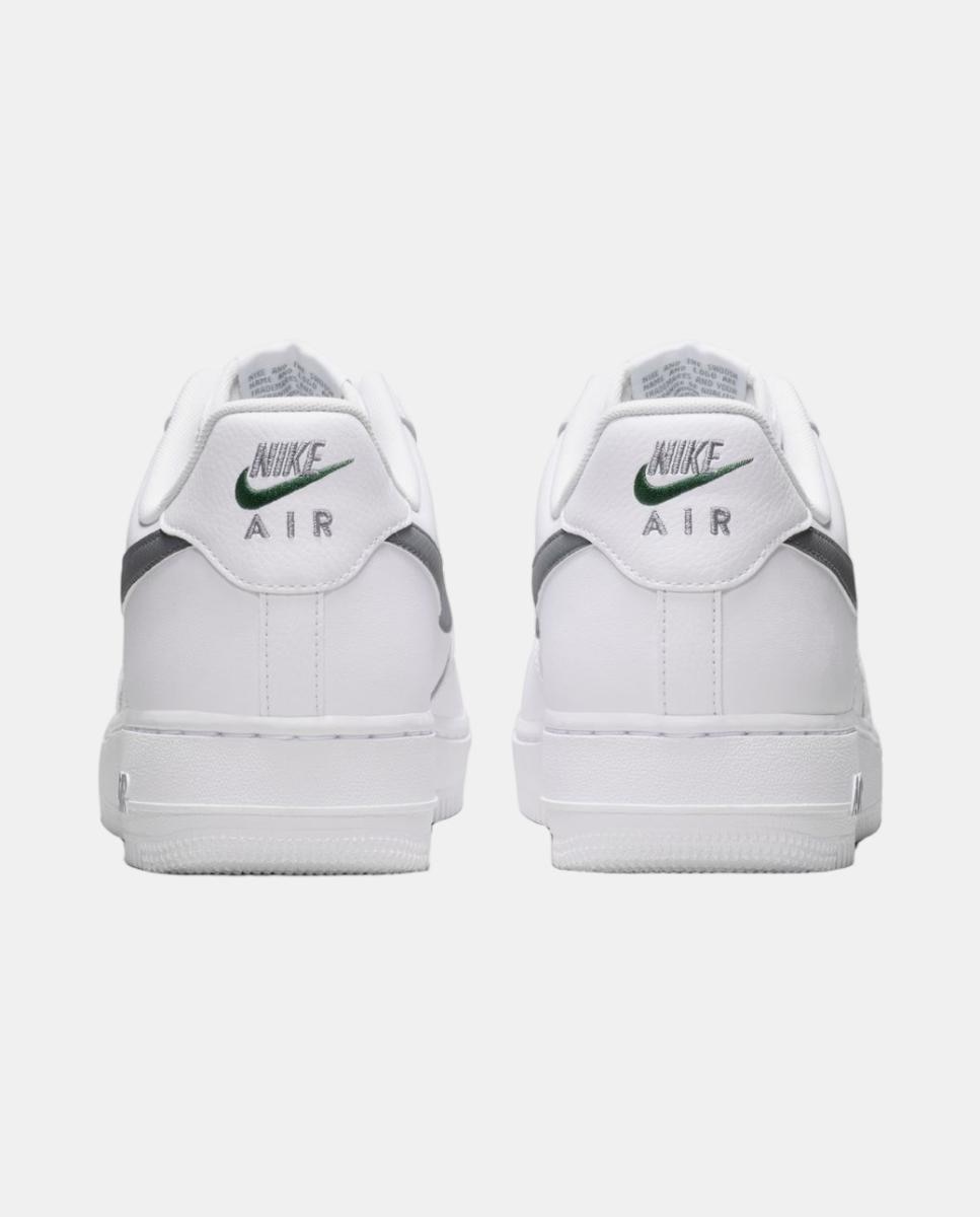 Sapatilhas Casual de Homem Air Force 1 07' Tech Ess Nike Preto-4
