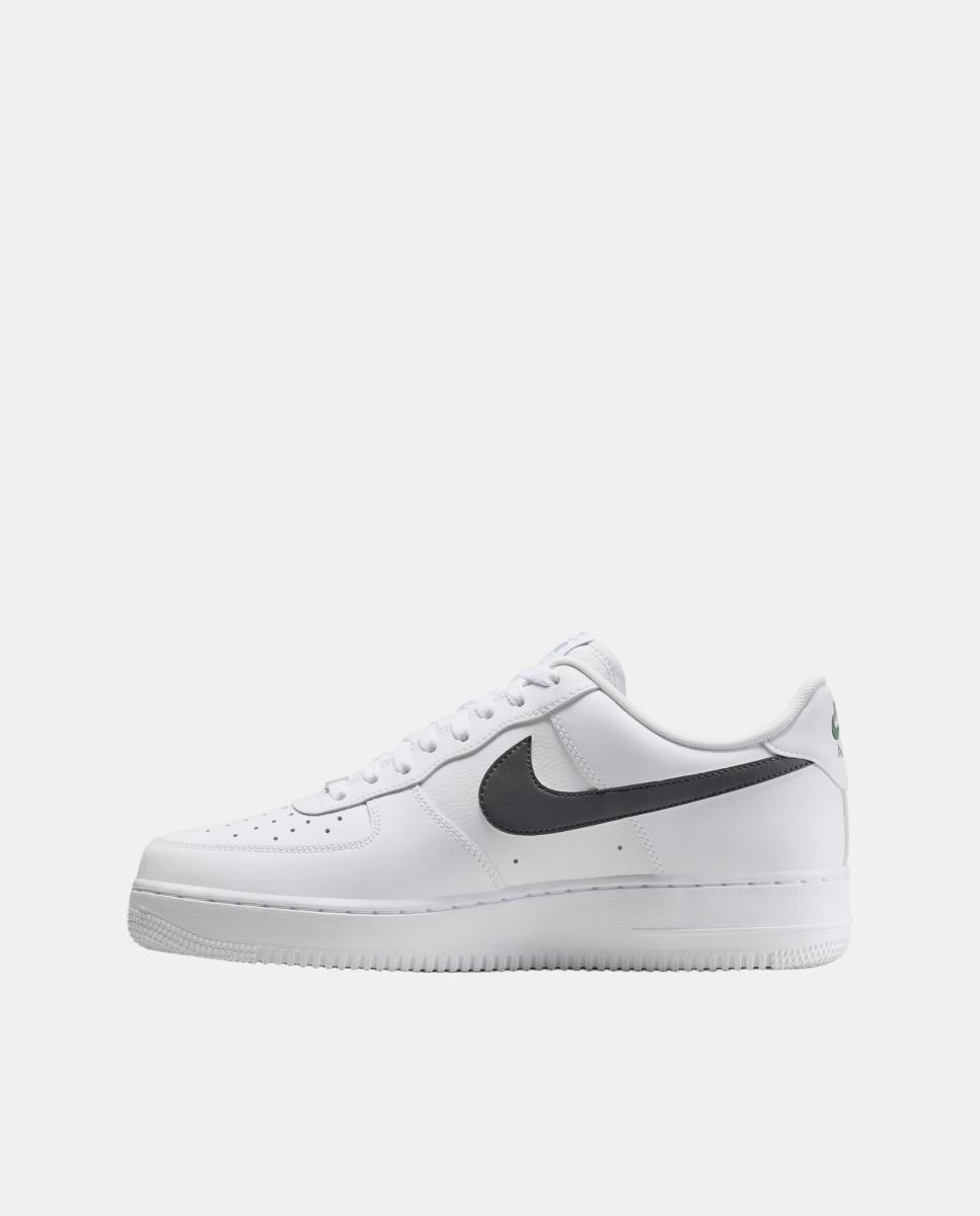 Sapatilhas Casual de Homem Air Force 1 07' Tech Ess Nike Preto-5