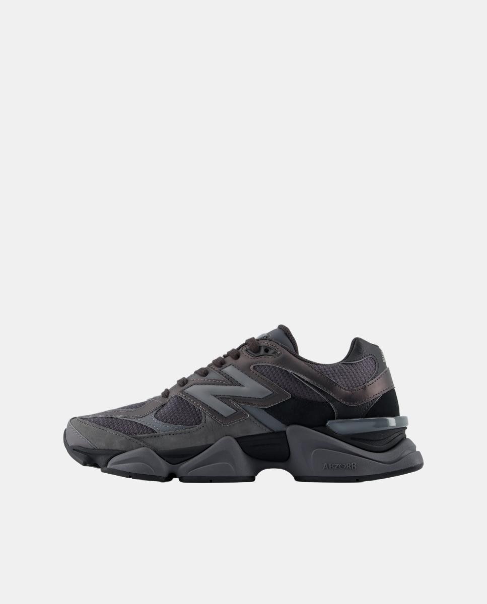 Imagen 5 de New Balance 9060 para hombre y mujer - Negro Negro