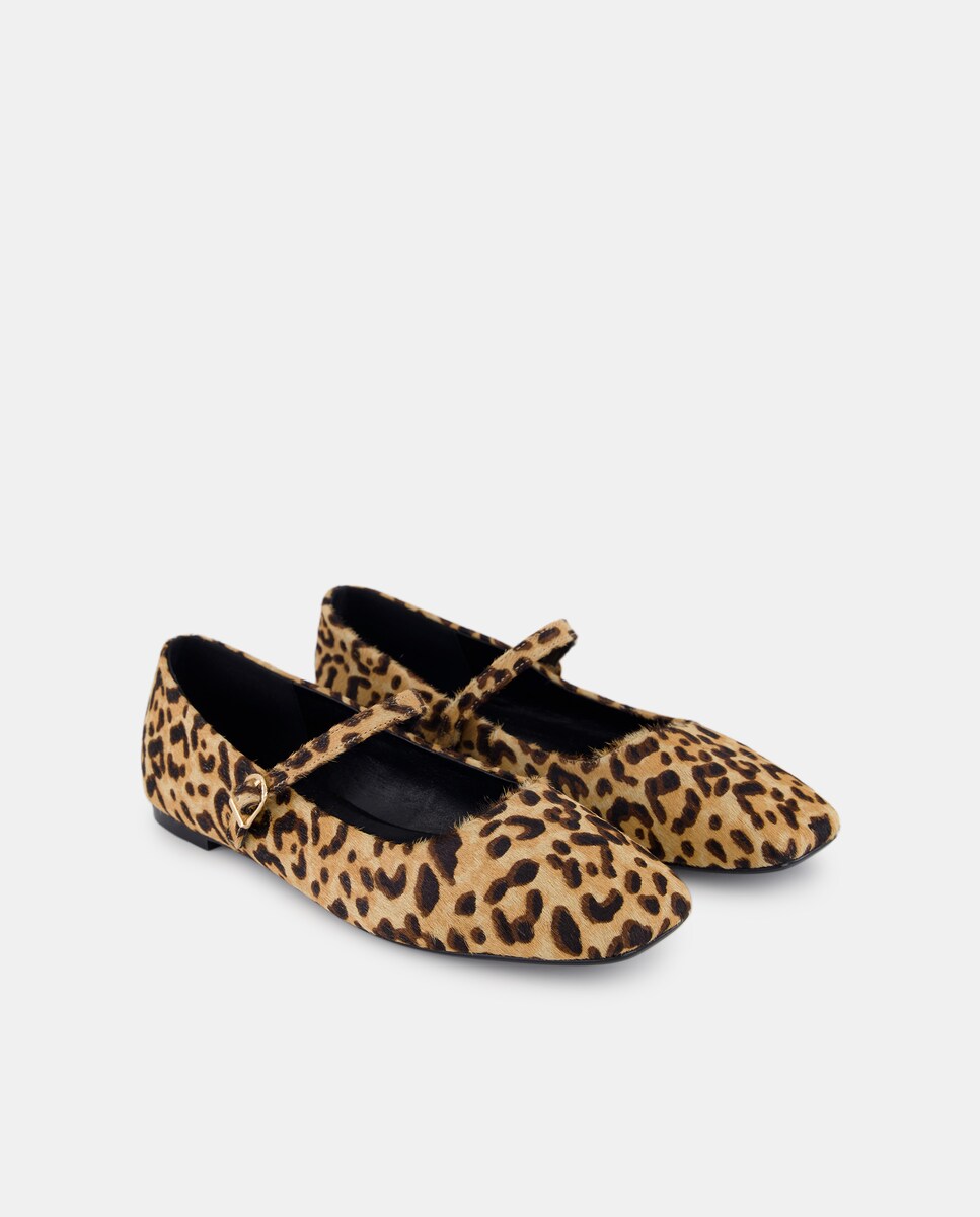 Sapatos de Presilha em Pele com Animal Print Preto-2