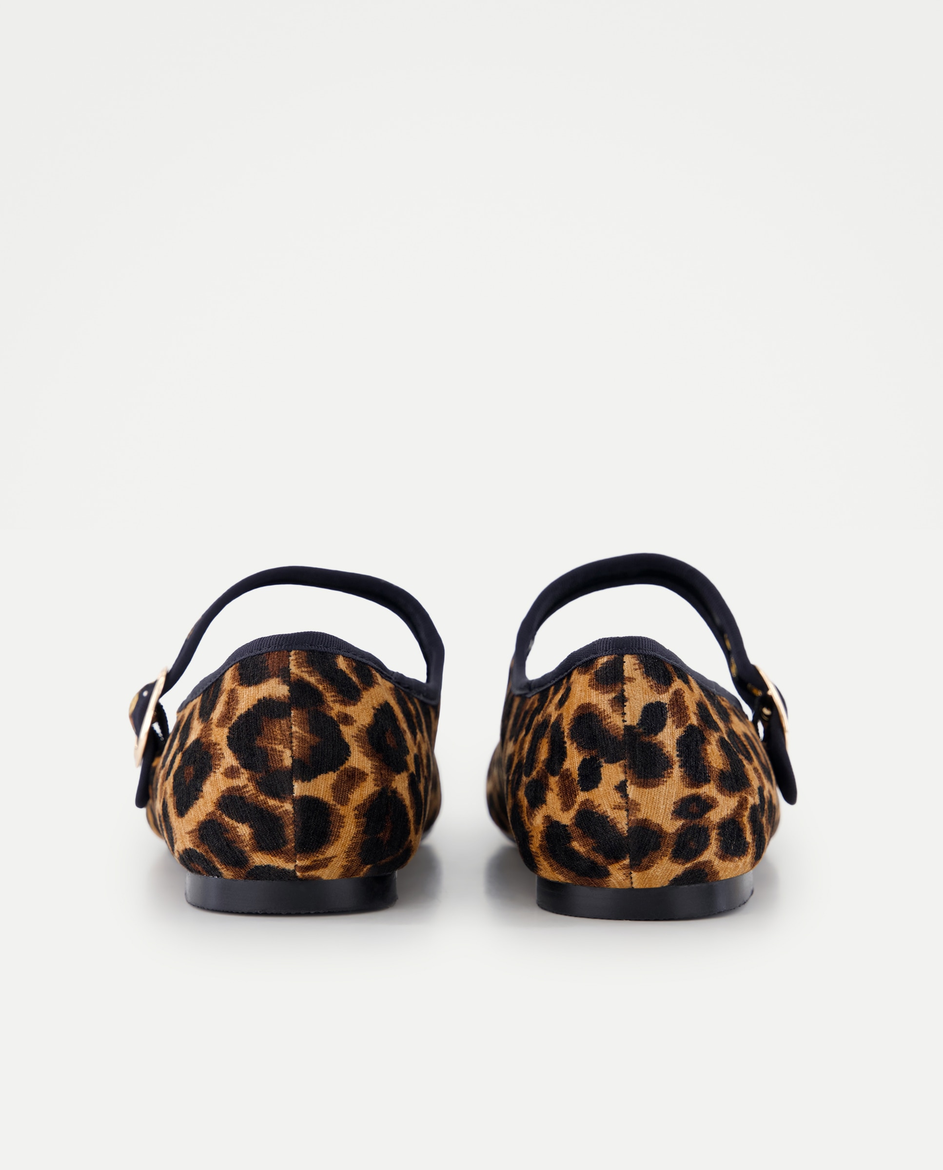 Sapatos de Presilha em Veludo com Animal Print Preto-3