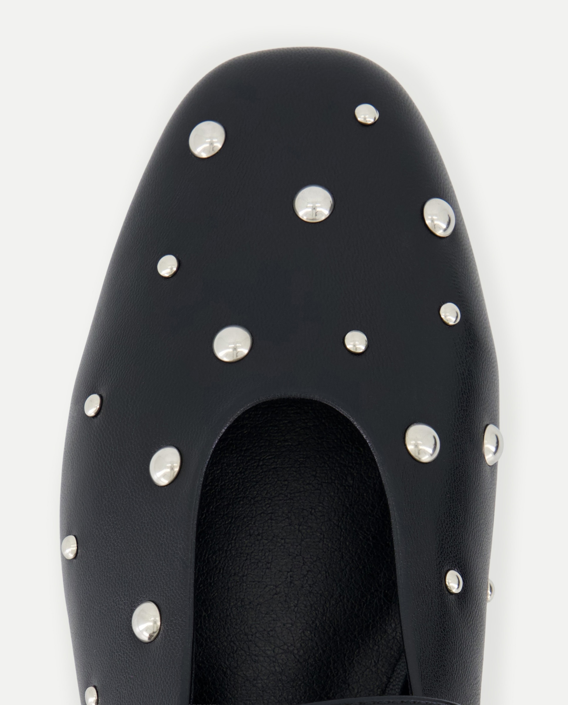 Sapatos de Presilha com Tachas Prateadas Preto-4