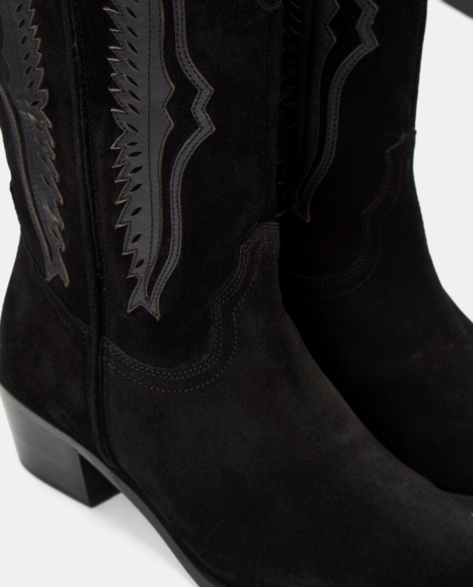 Botas Cowboy em Camurça com Patch em Napa Preto-4