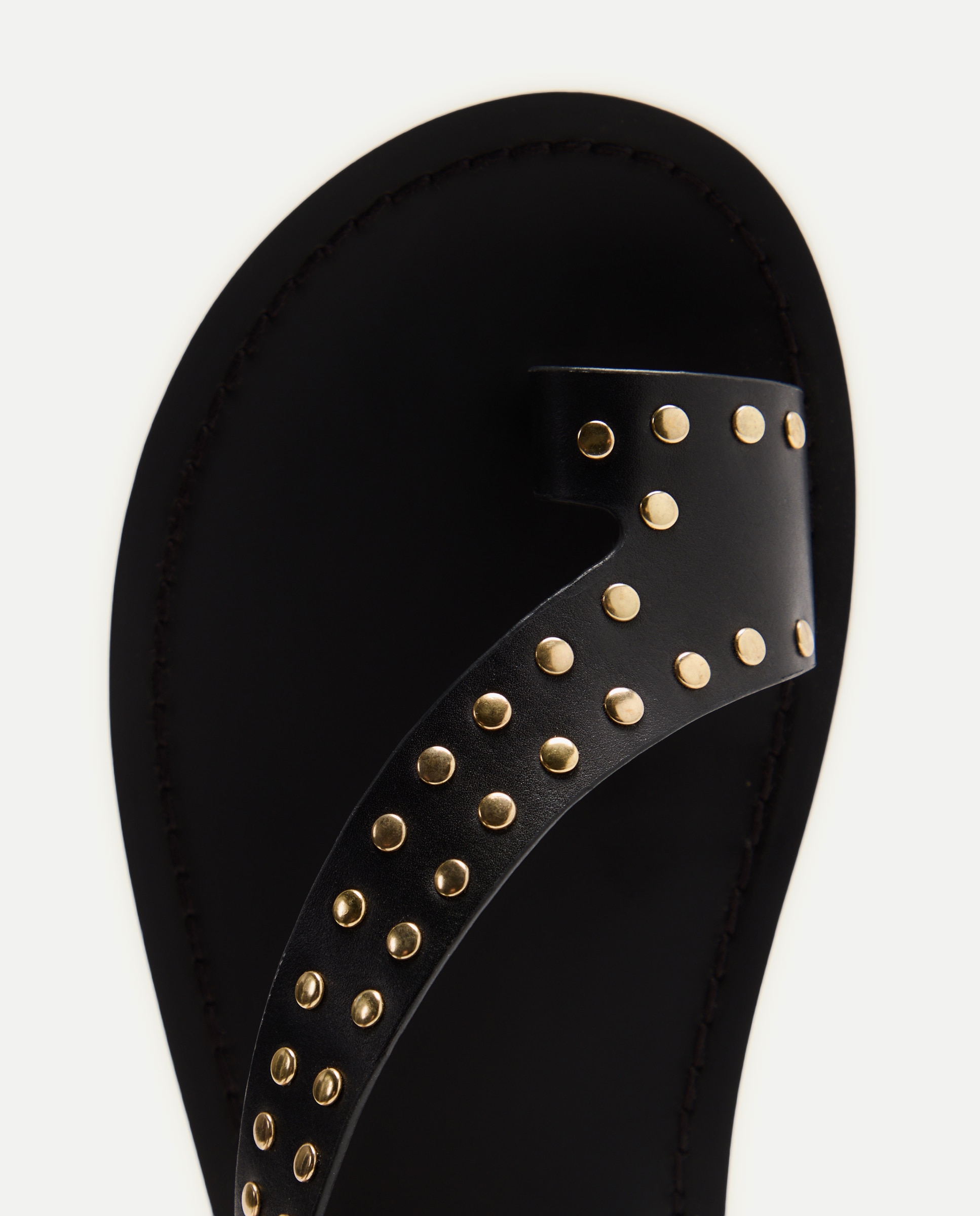 Sandálias Rasas em Pele com Tachas Preto-4