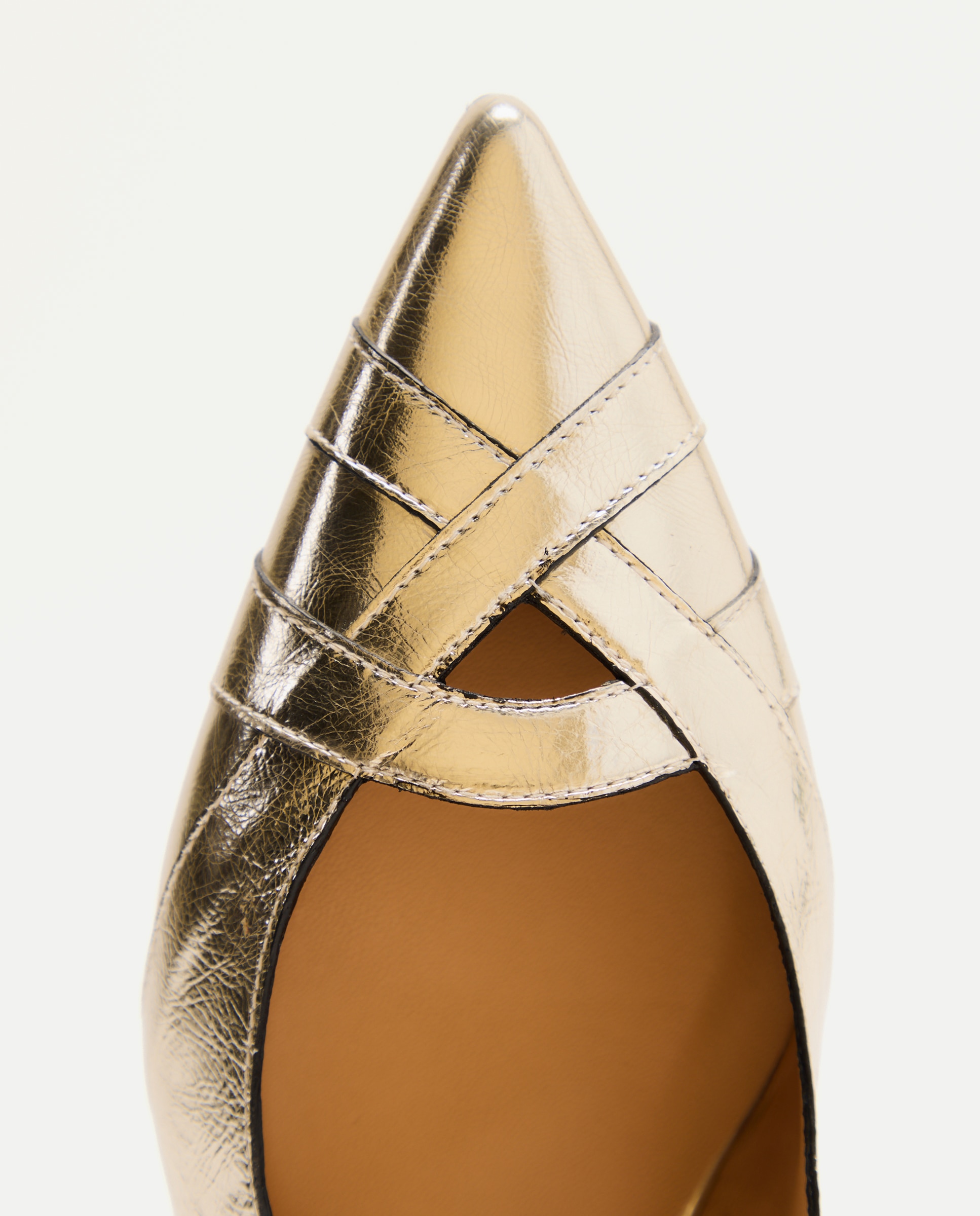 Sapatos de Salto Tipo Mules Cruzados 390 Ouro-4