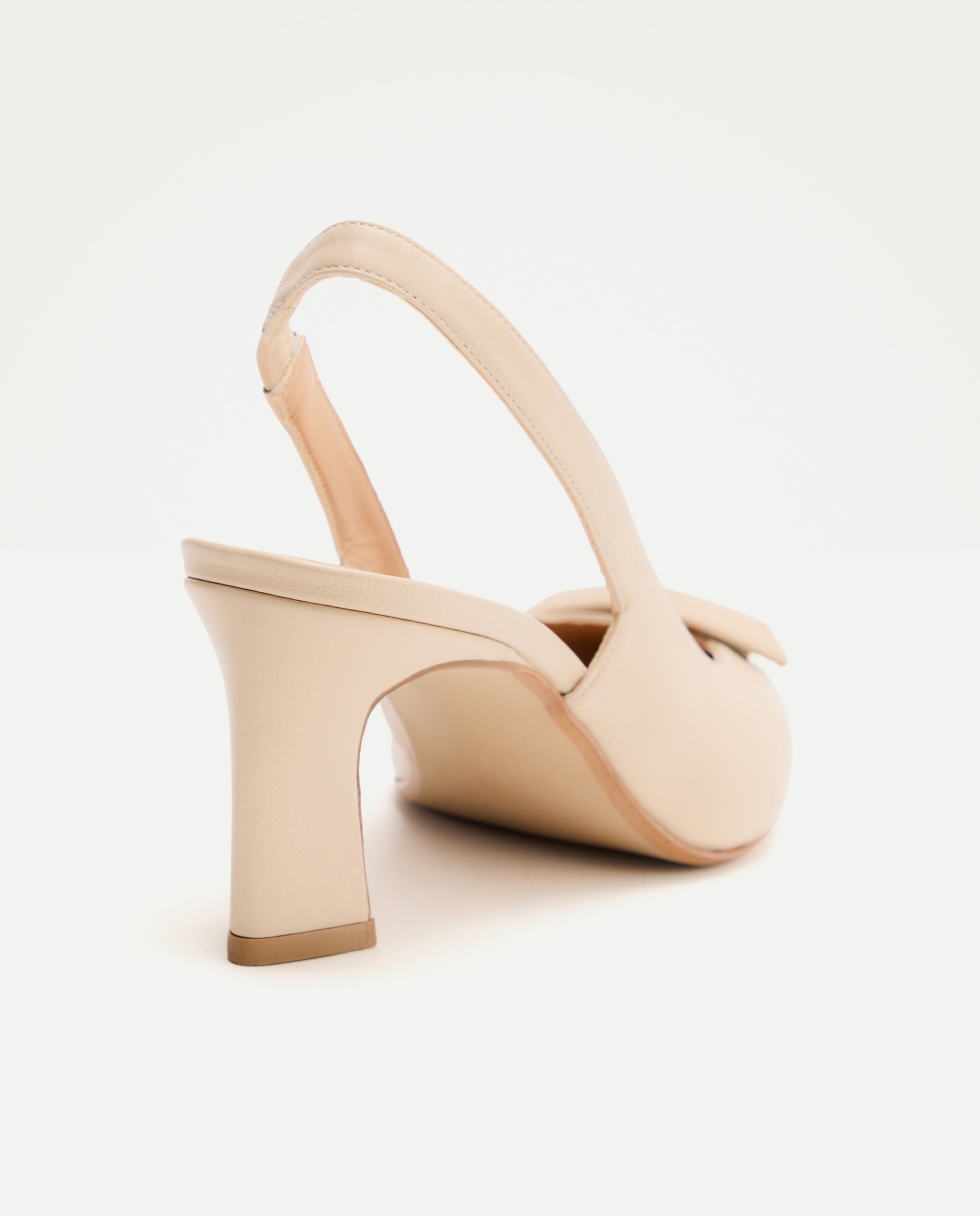 Sapatos de Salto Tipo Mules Lisos com Base com Adorno Bege-3