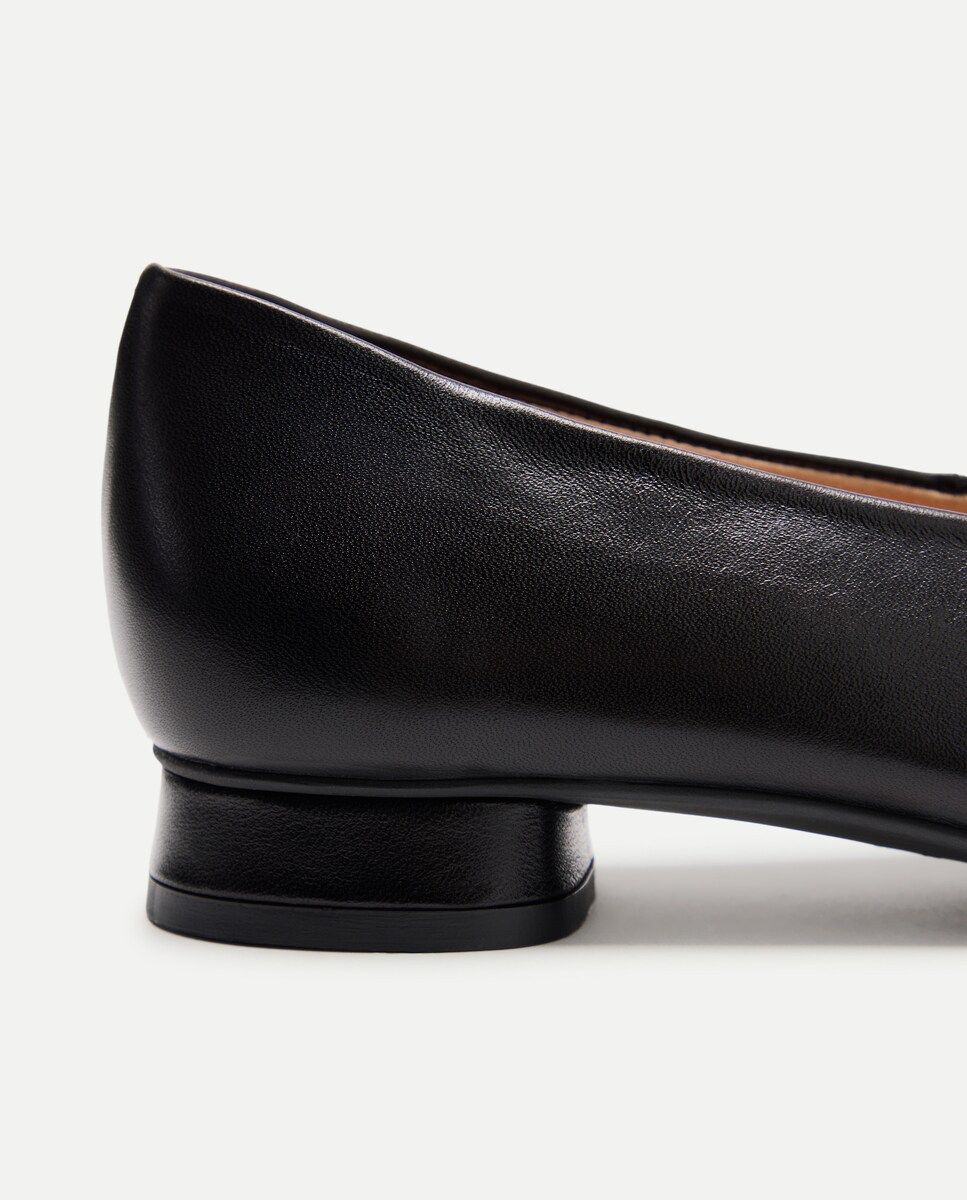 Sapatos Rasos com Salto e sem Forro Preto-5