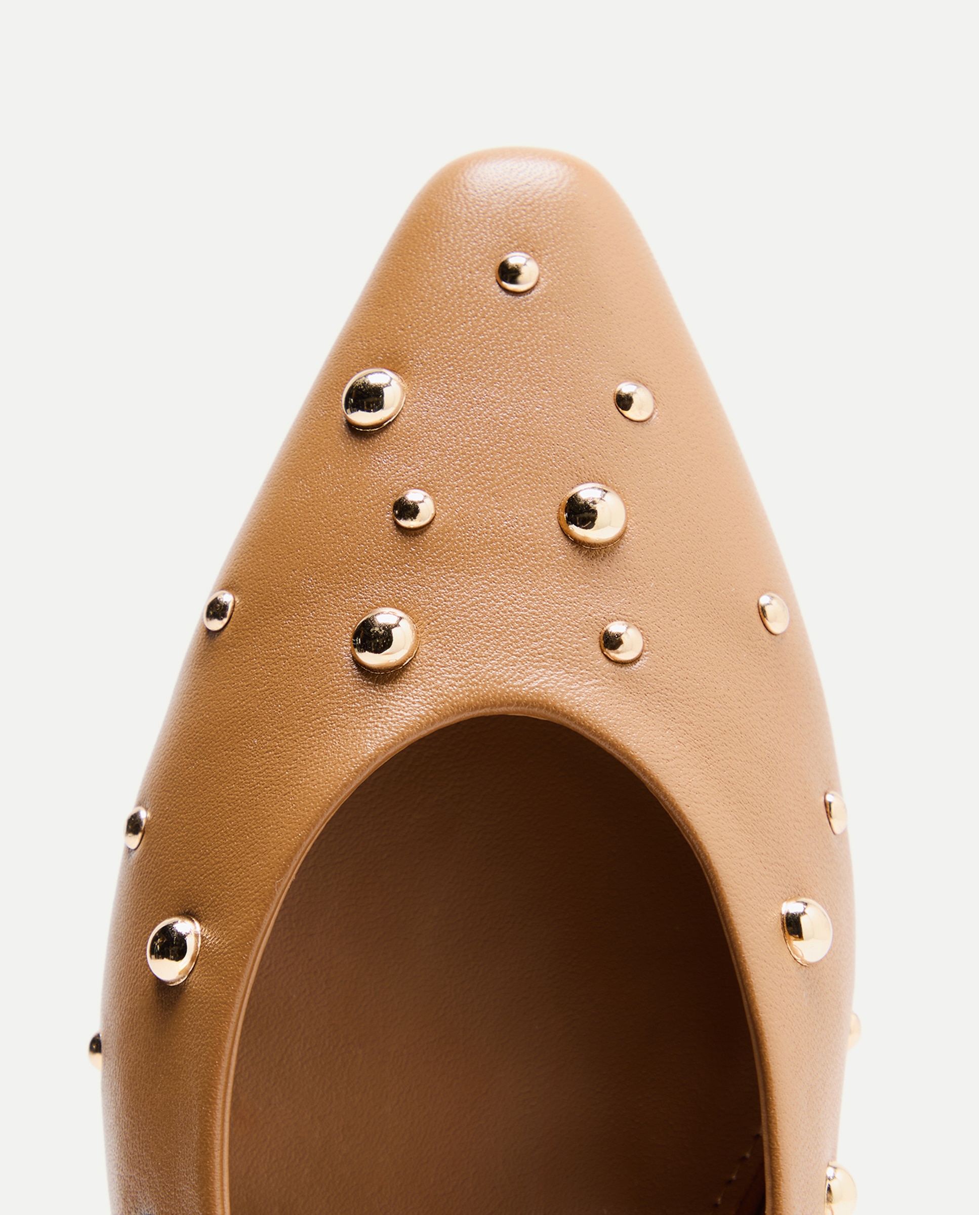 Sapatos Rasos Tipo Sapatos de Presilha com Tachas 730 Camel-4