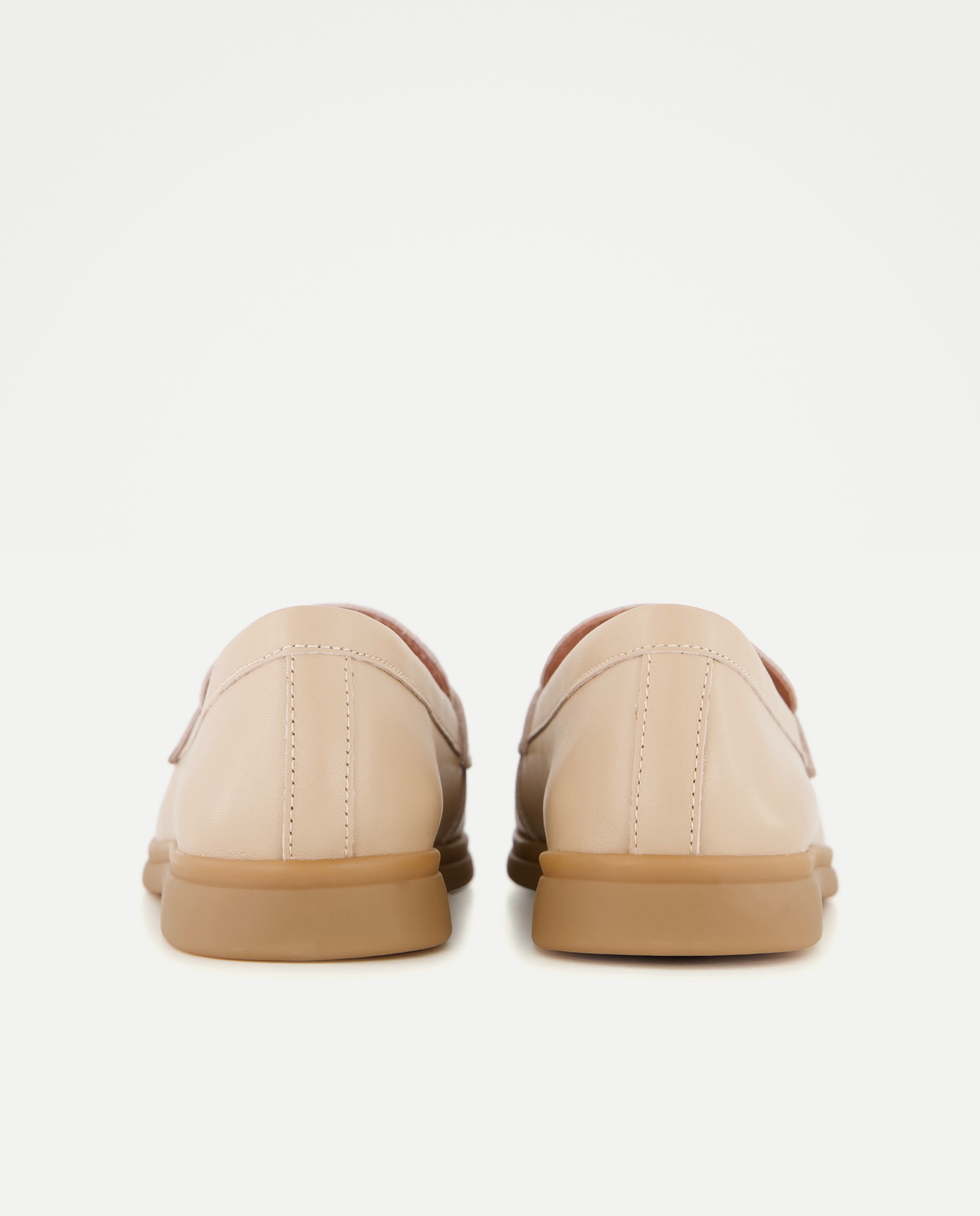 Sapatos Rasos Tipo Mocassins com Borla Bege-3