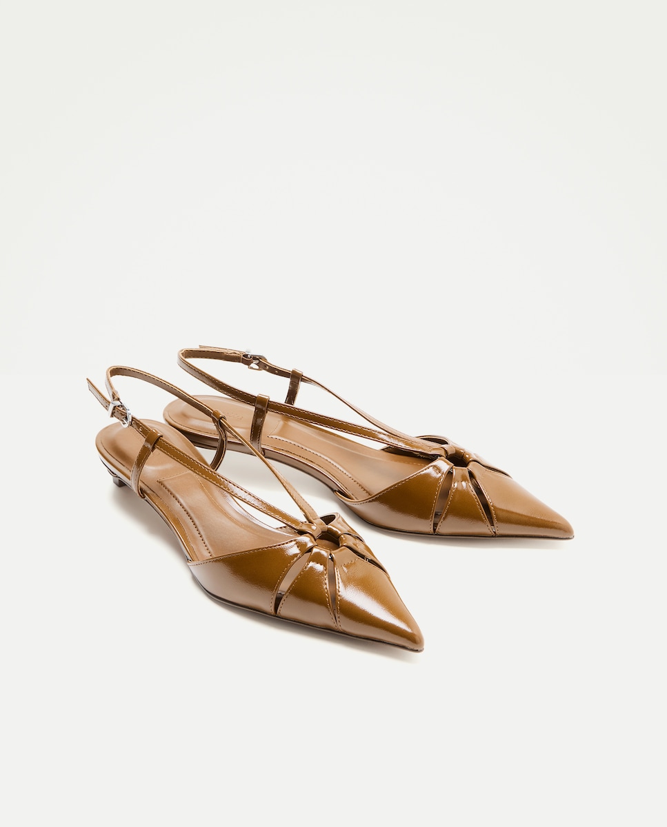 Imagen 0 de Zapatos de tacón de mujer de tipo salón 560 Oliva