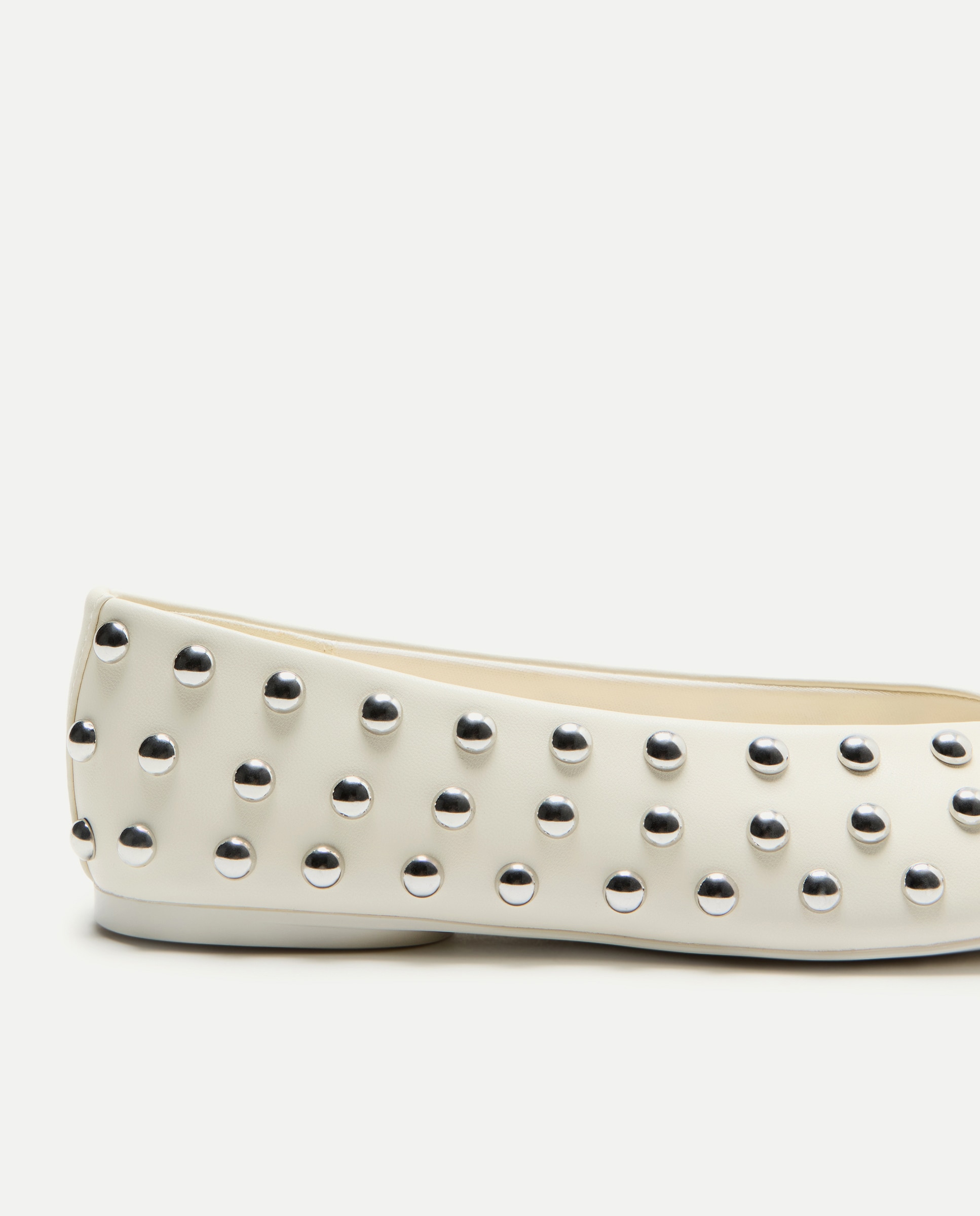 Sapatos Rasos com Adorno de Bolinhas Branco-marfim-5