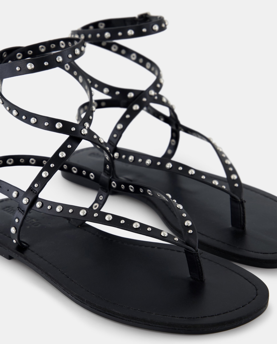 Sandálias Rasas de Dedo Preto-5