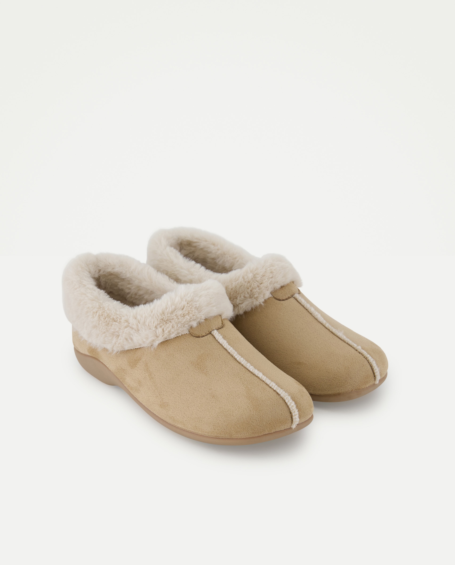 Pantufas com Pelo Bege-2