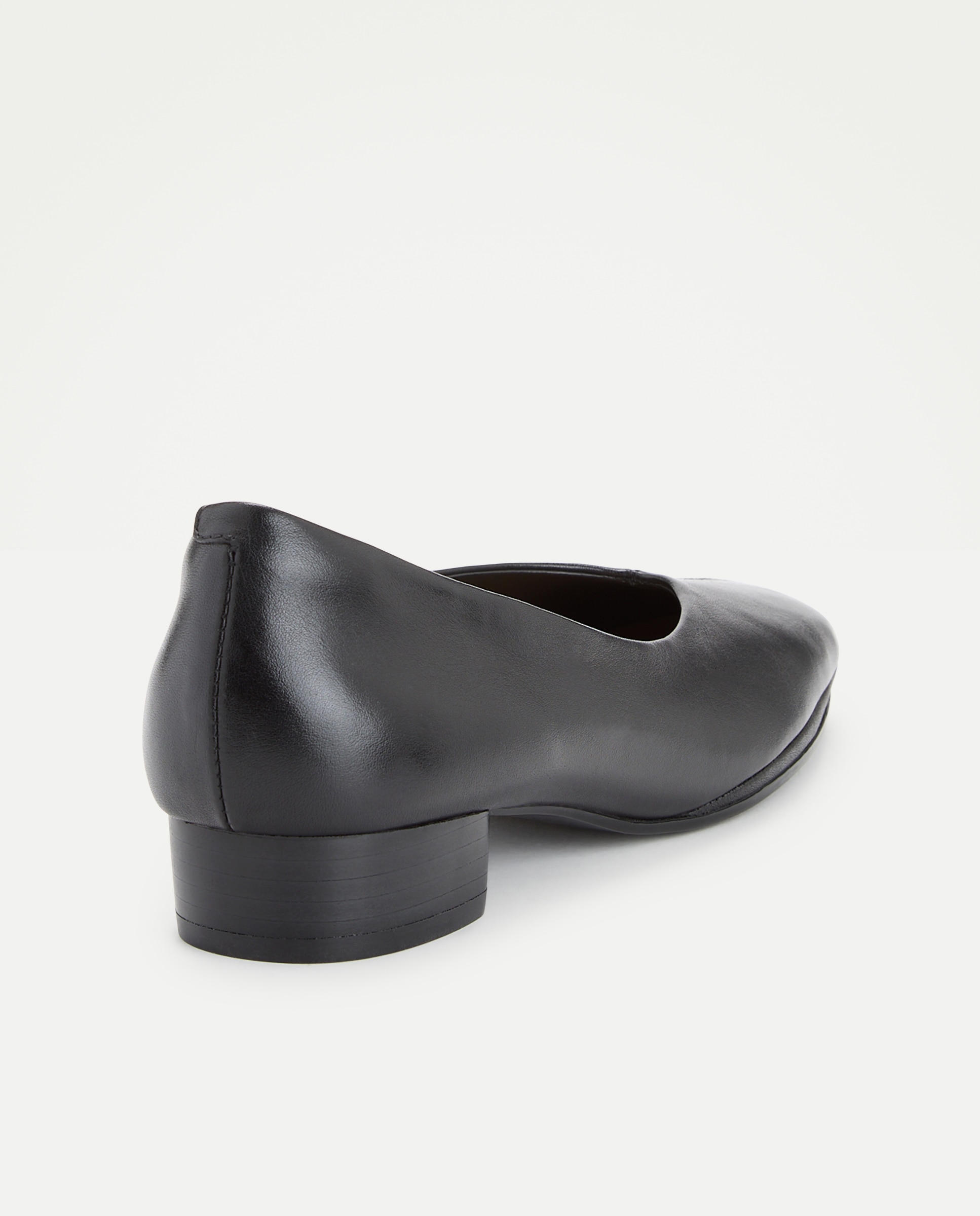 Sapatos de Salto Preto-3
