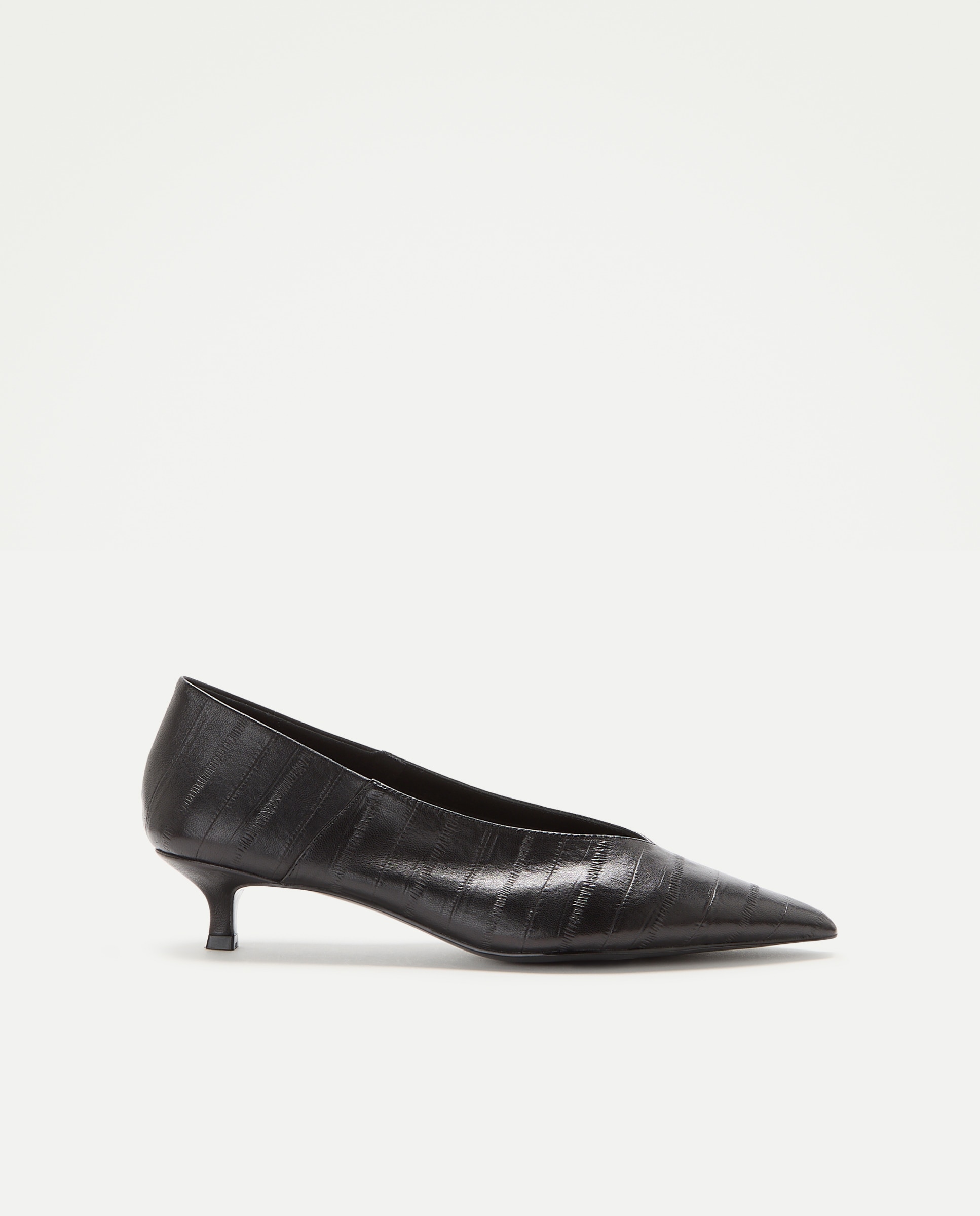 Imagem 0 de Sapatos de Salto com Tacão Oco