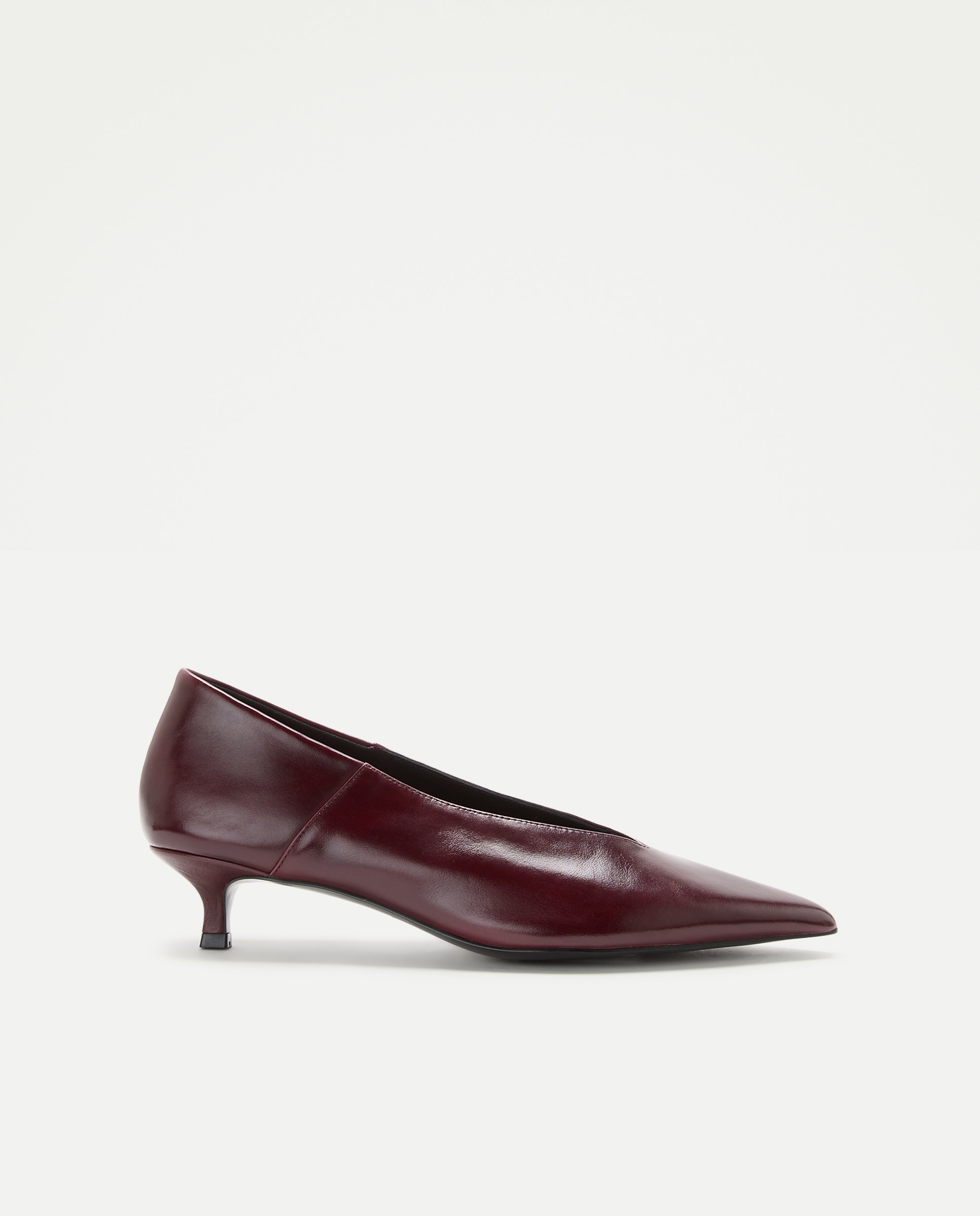 Imagem 0 de Sapatos de Salto com Tacão Oco