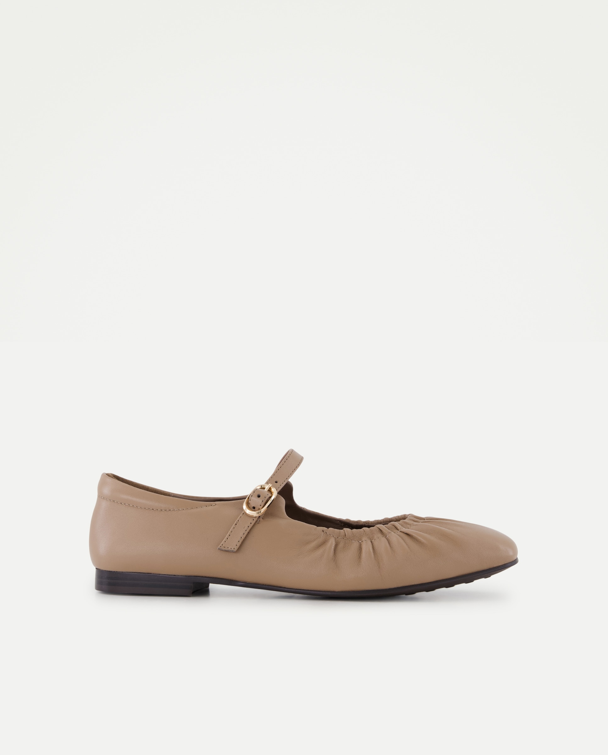 Imagem 0 de Sapatos de Presilha Rasos Enrugados