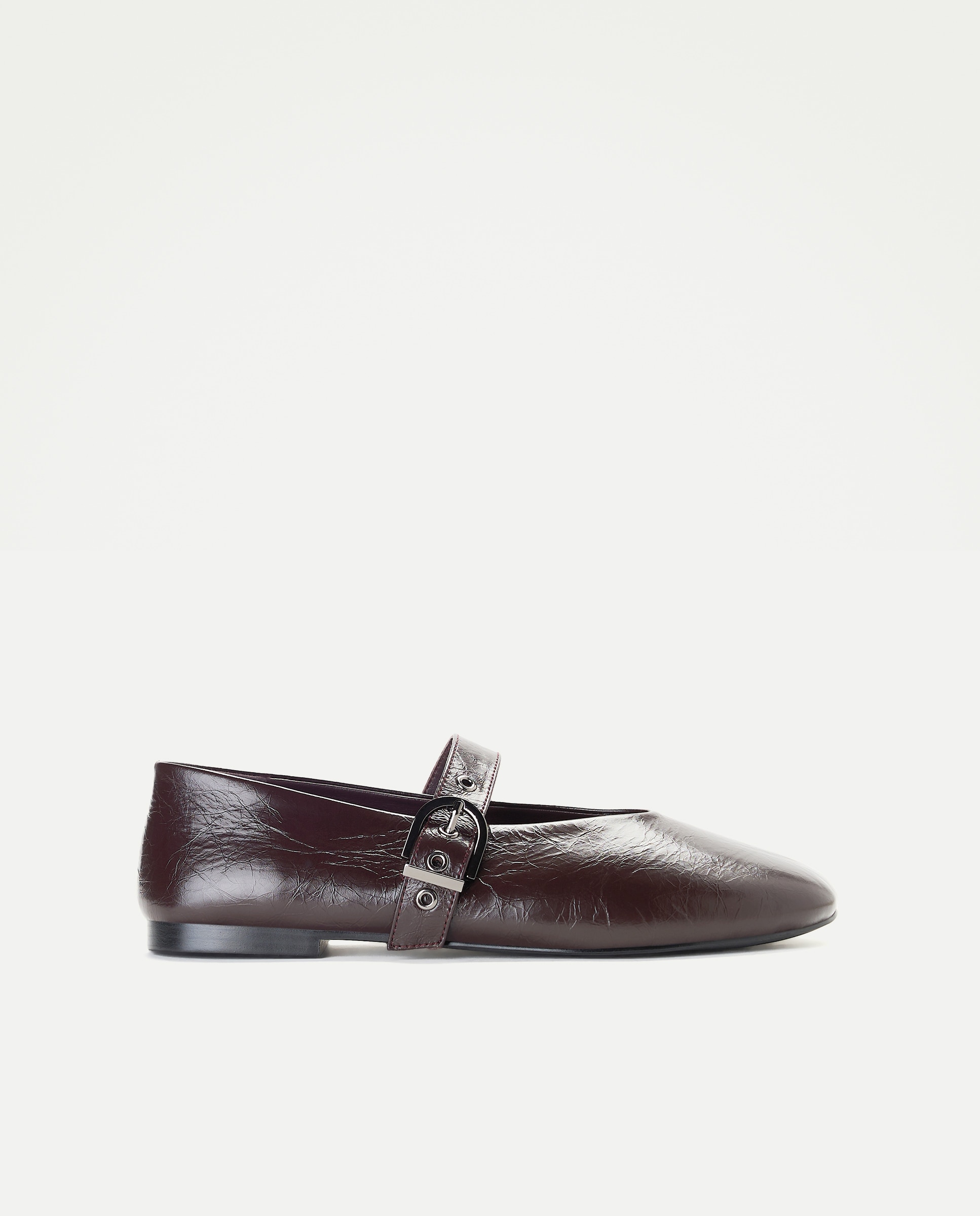 Imagem 0 de Sapatos de Presilha Rasos Modern