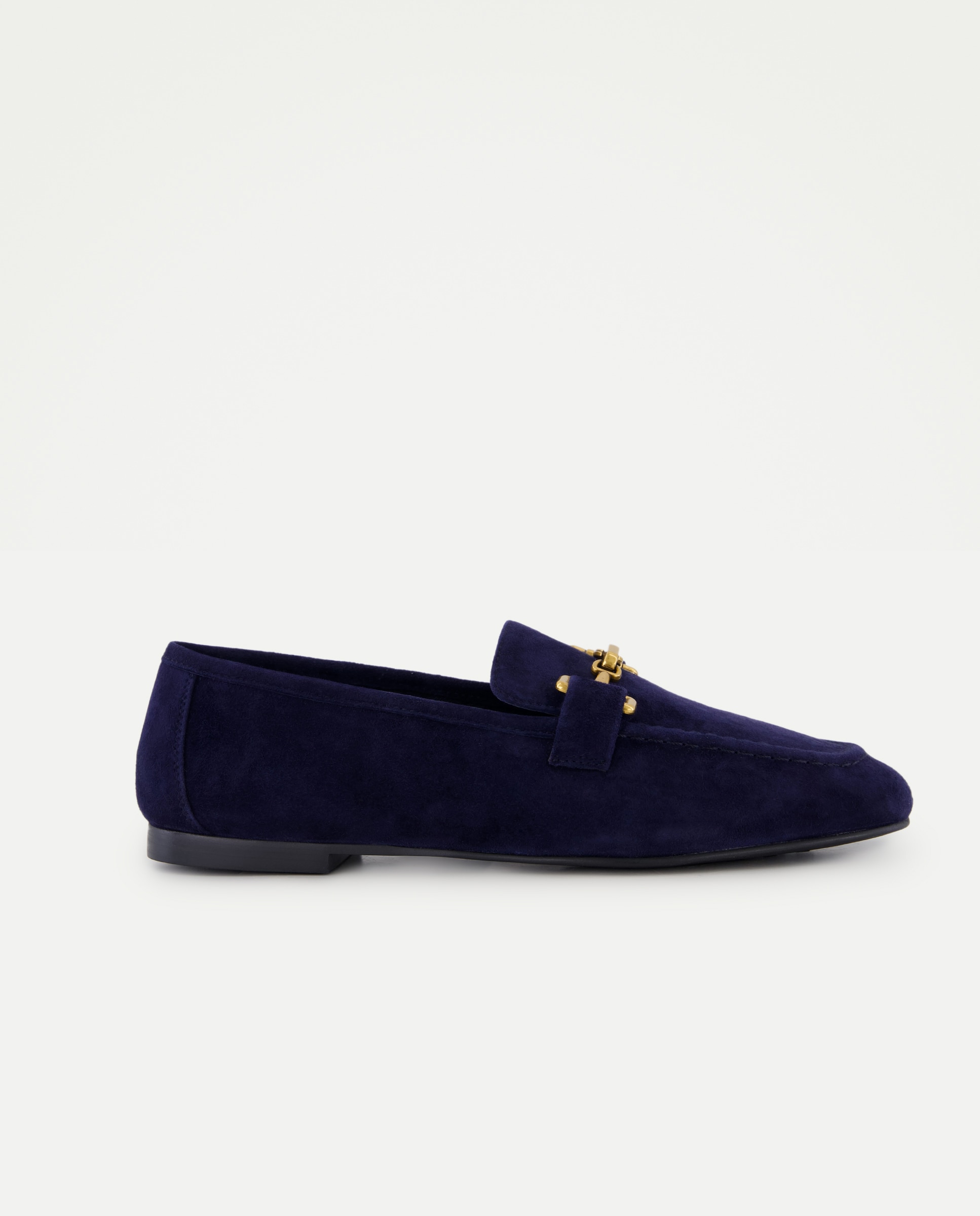 Imagem 0 de Sapatos Rasos Tipo Mocassins com Adorno