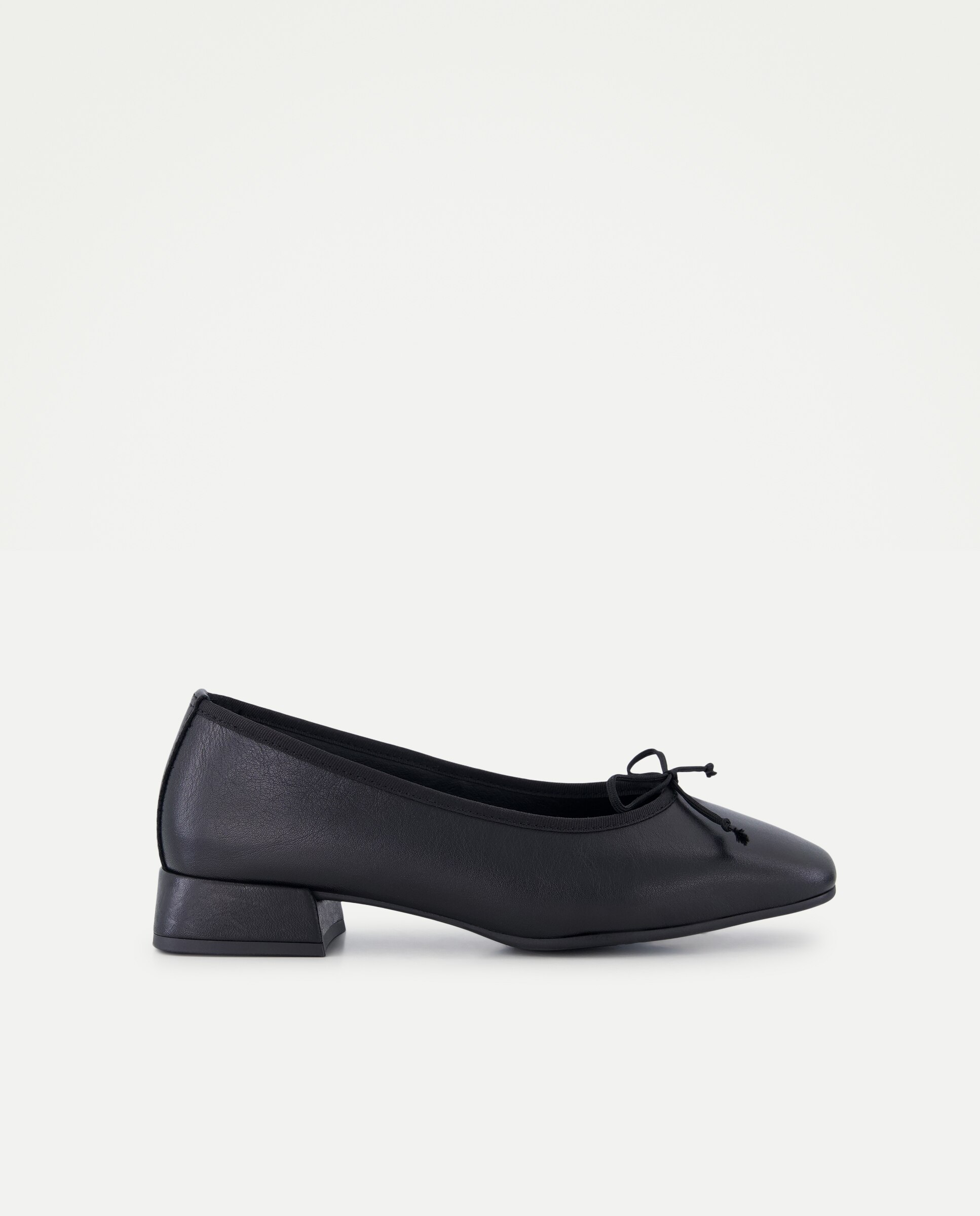 Imagen 0 de Zapato plano bailarina de mujer Negro