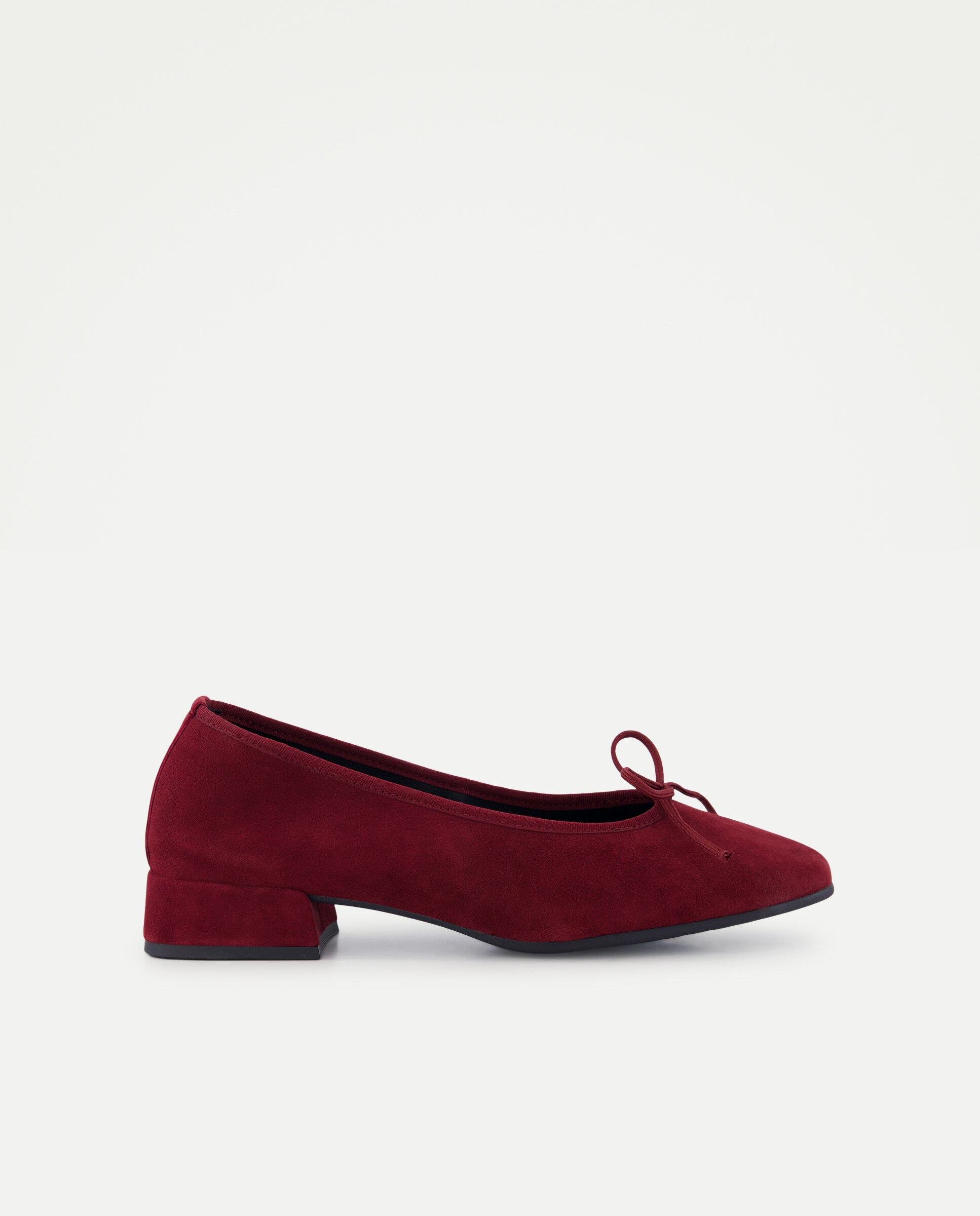 Imagen 0 de Zapato plano bailarina de mujer Burdeos