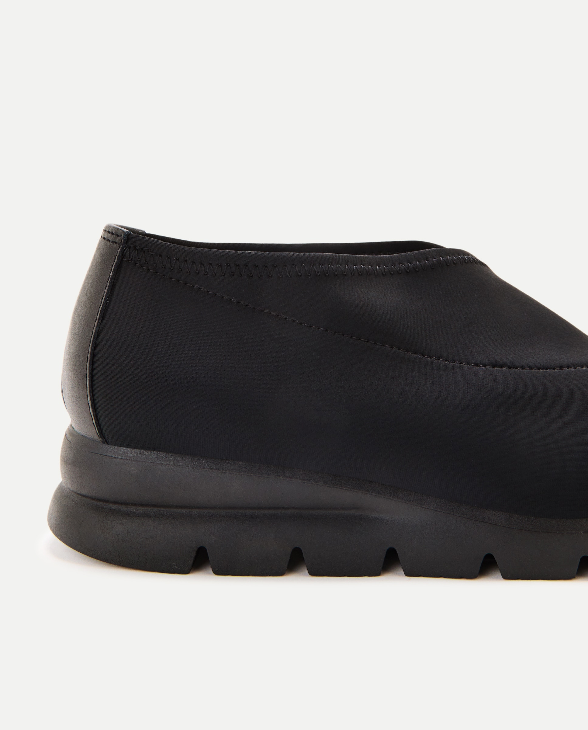 Sapatos Rasos Elásticos em Neopreno Preto-5